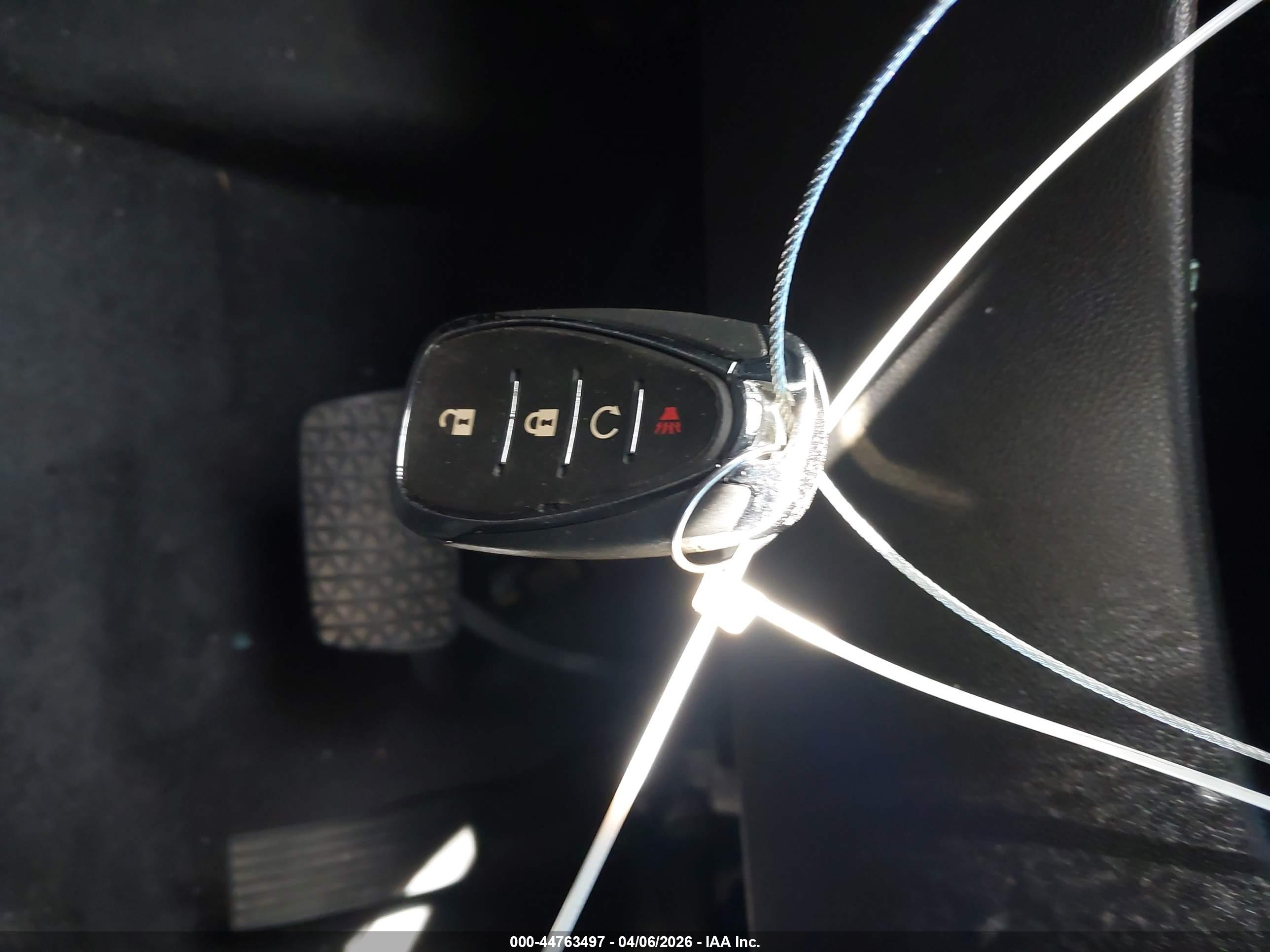 CHEVROLET TRAX image 11