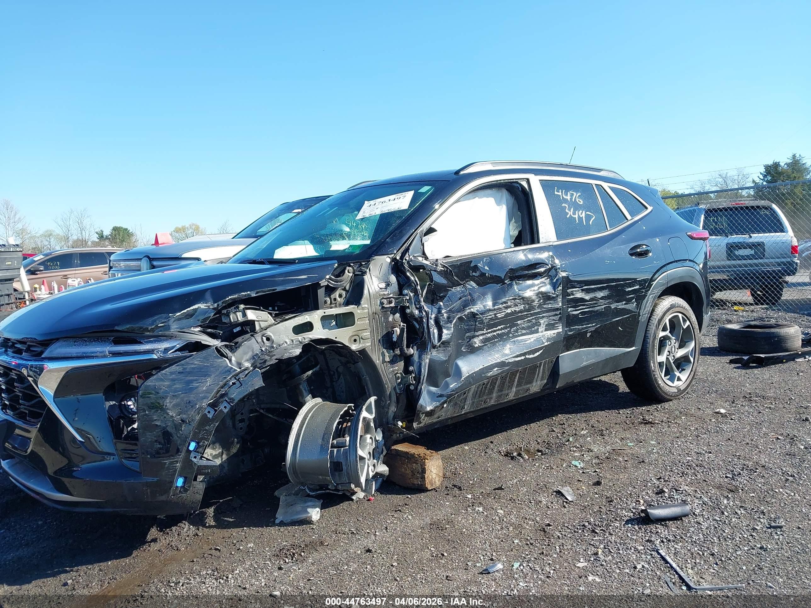CHEVROLET TRAX image 6