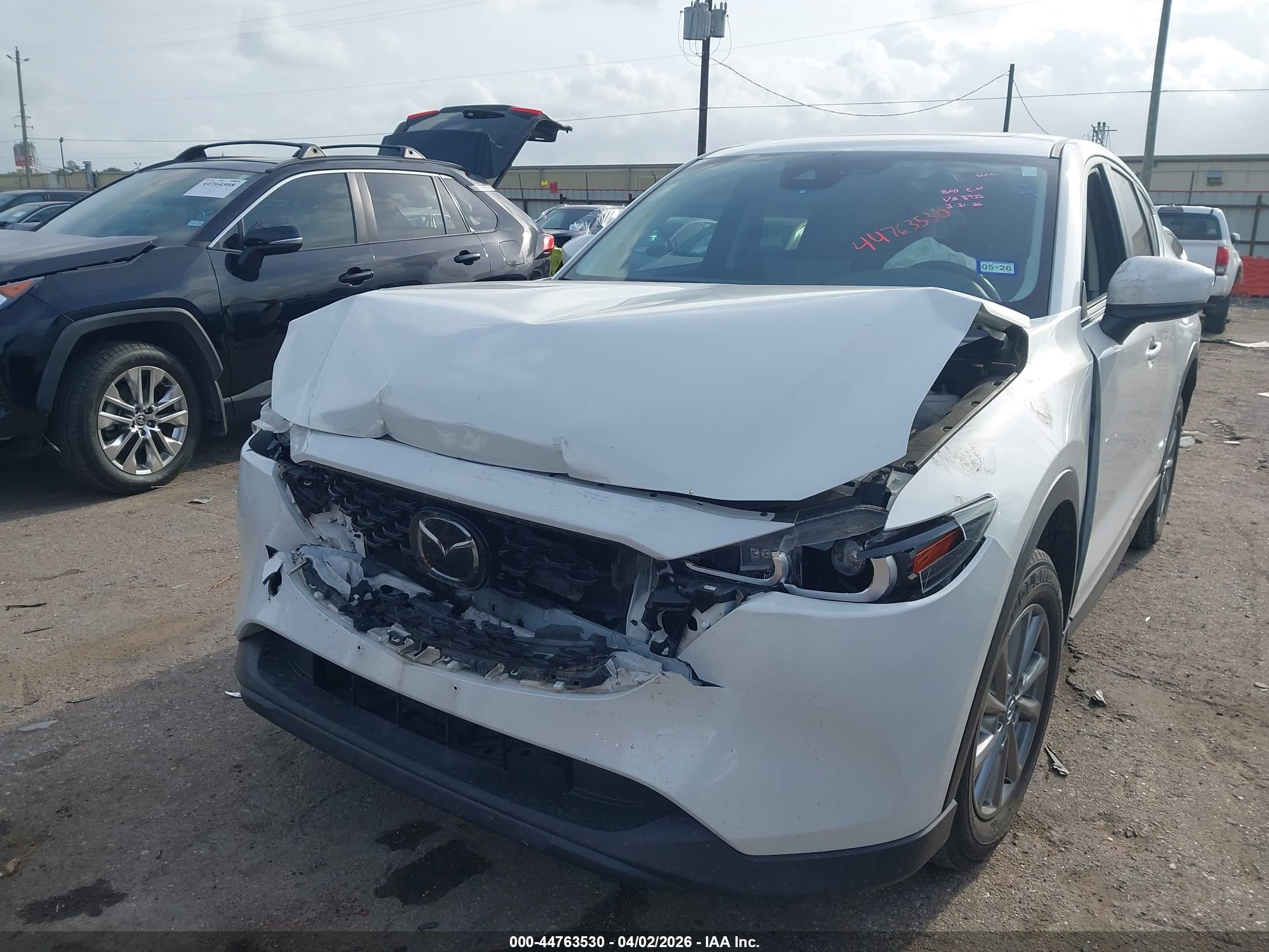 MAZDA CX-5 image 6
