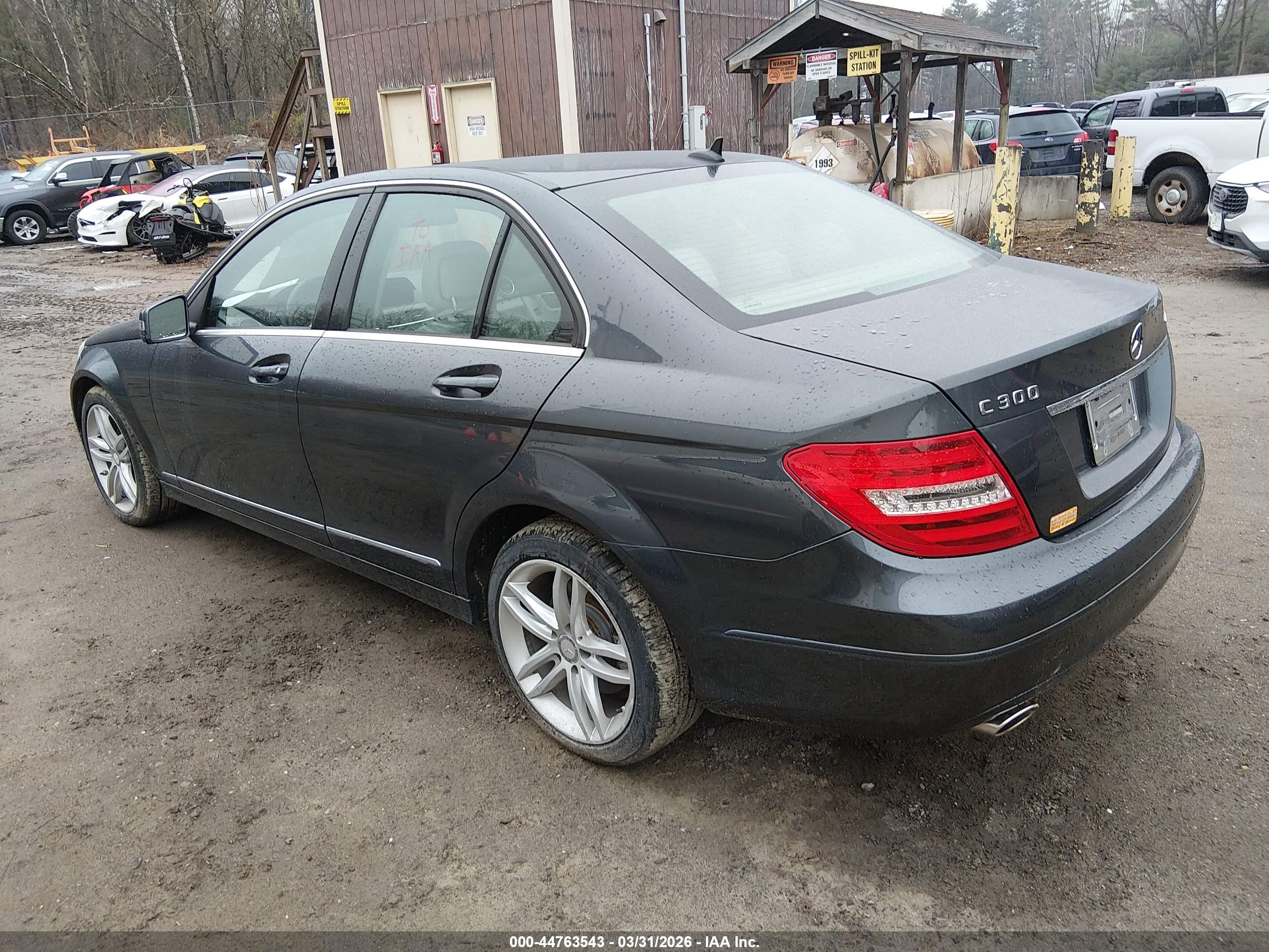 MERCEDES-BENZ C image 3