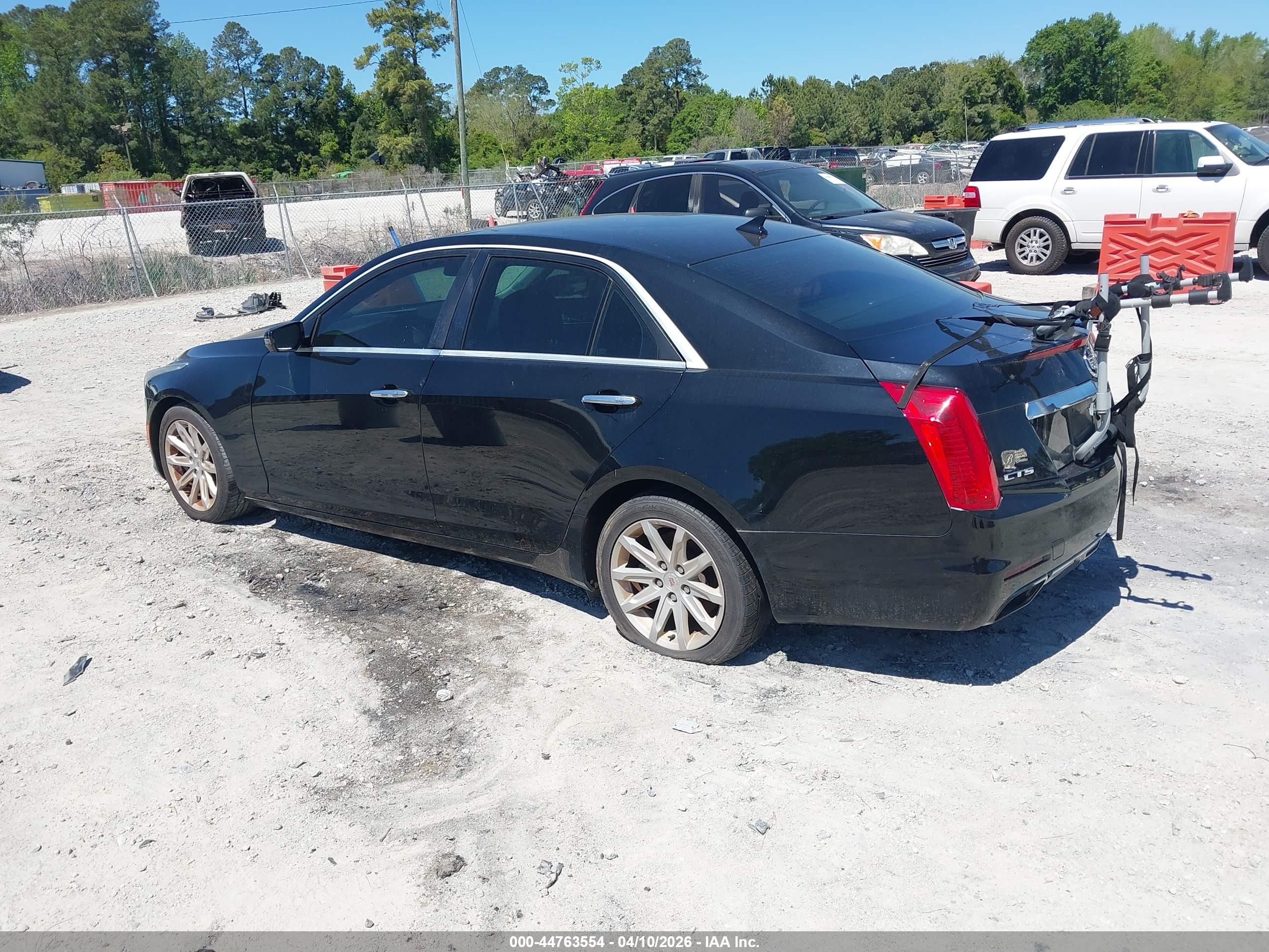 CADILLAC CTS image 3