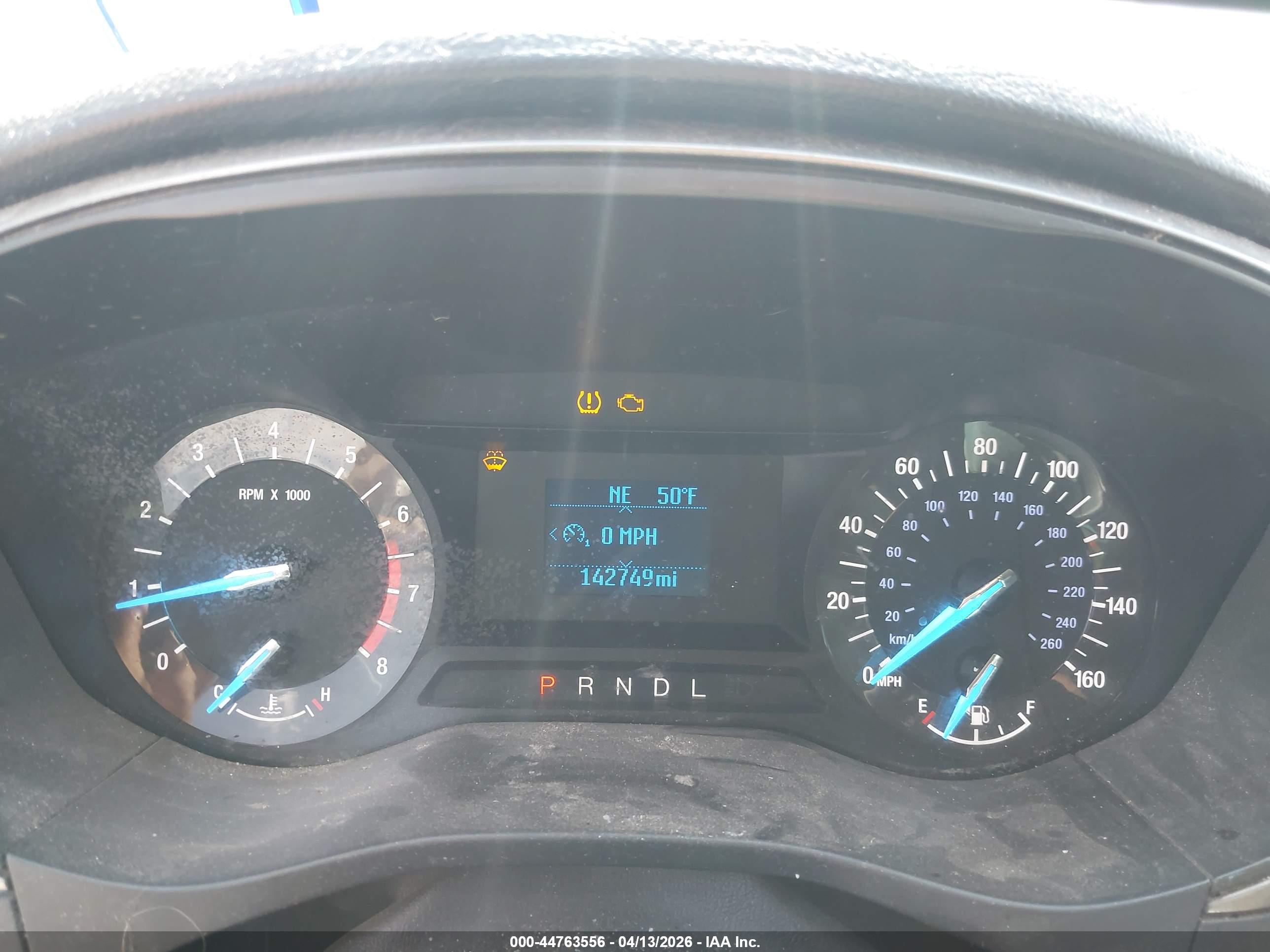FORD FUSION image 7