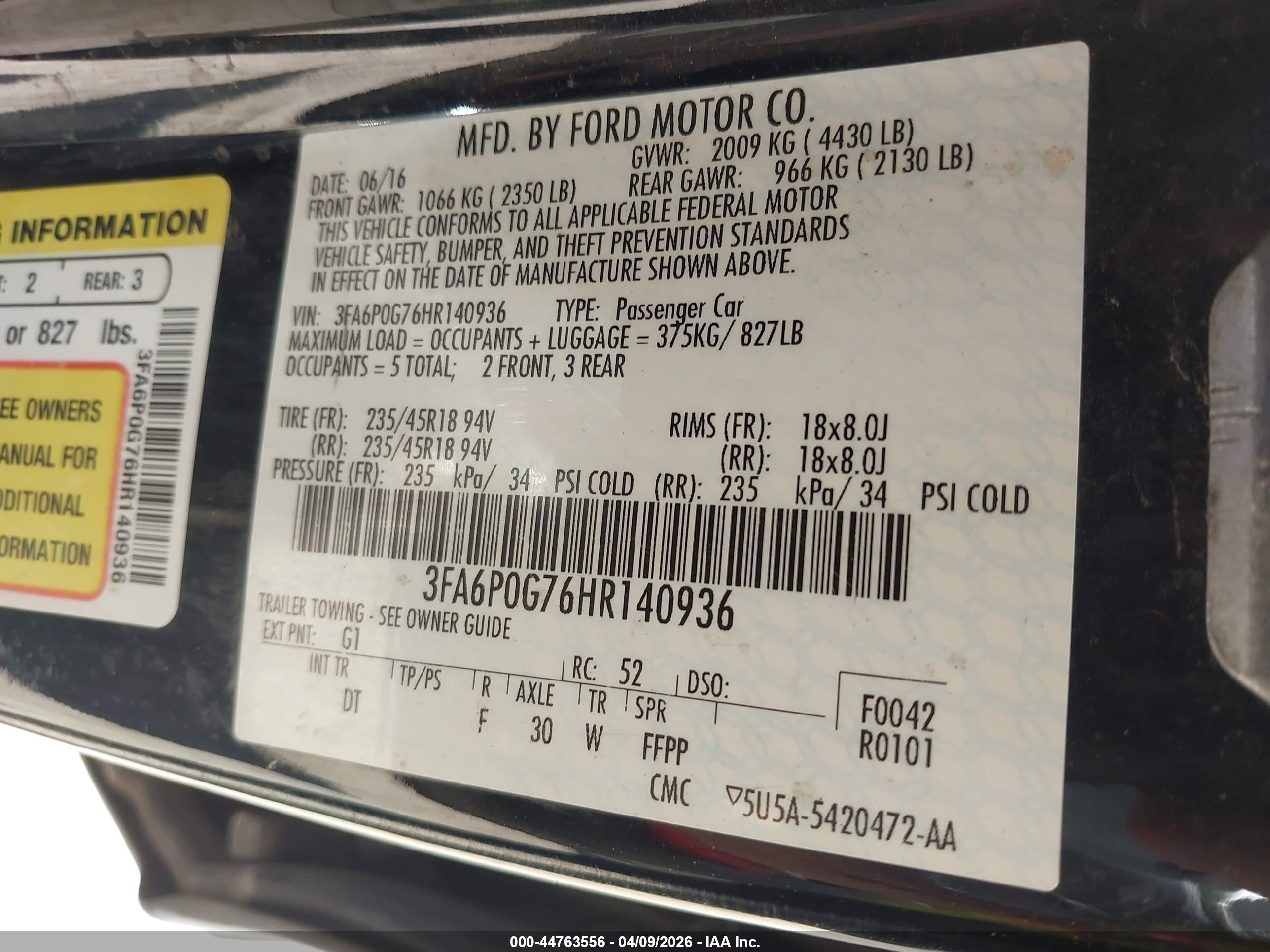 FORD FUSION image 9