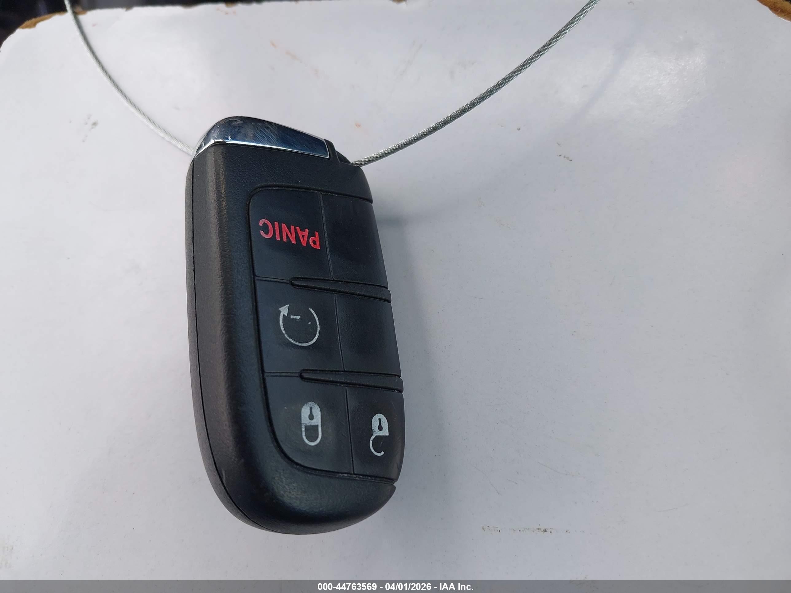JEEP RENEGADE image 11