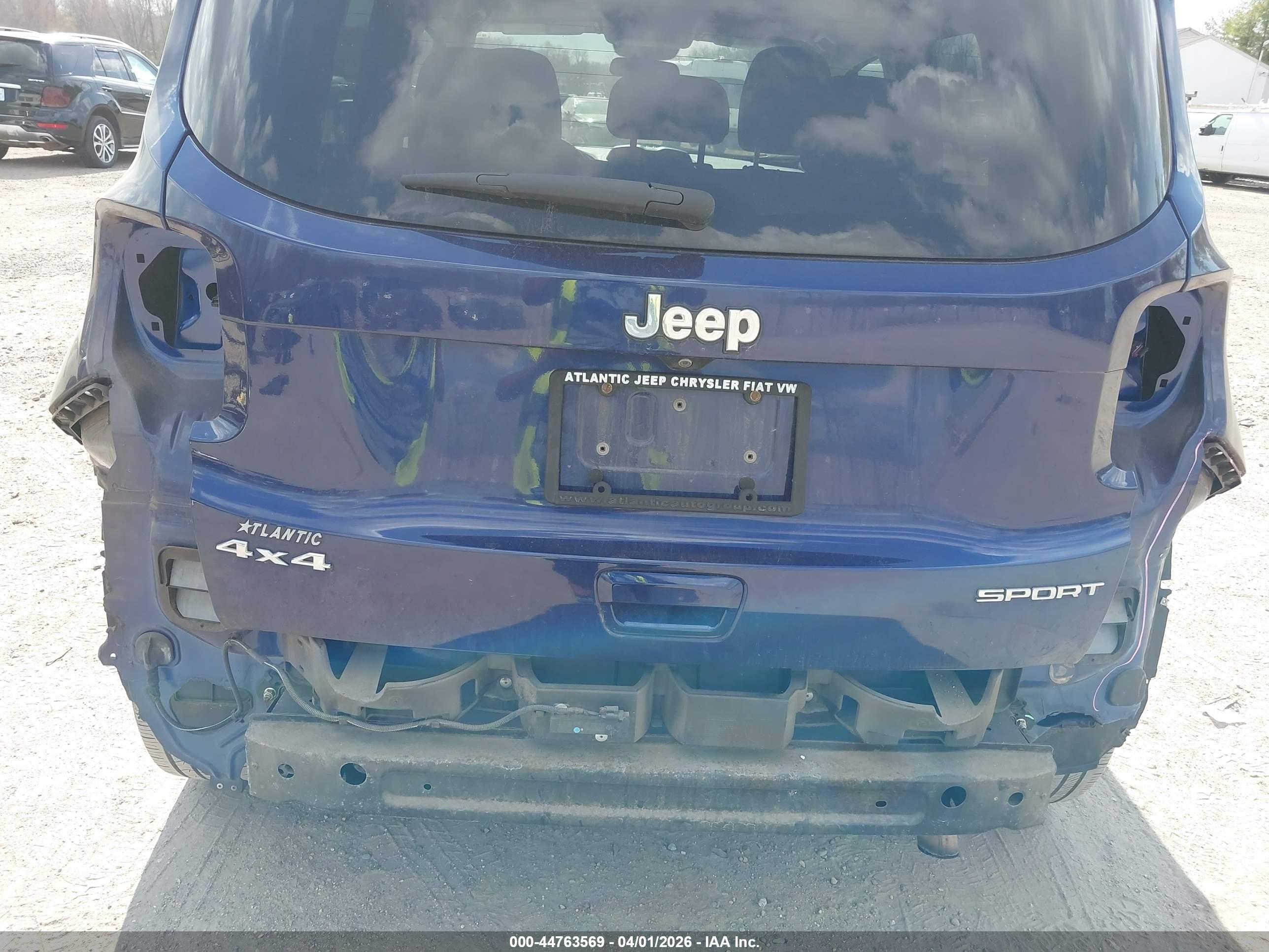 JEEP RENEGADE image 6