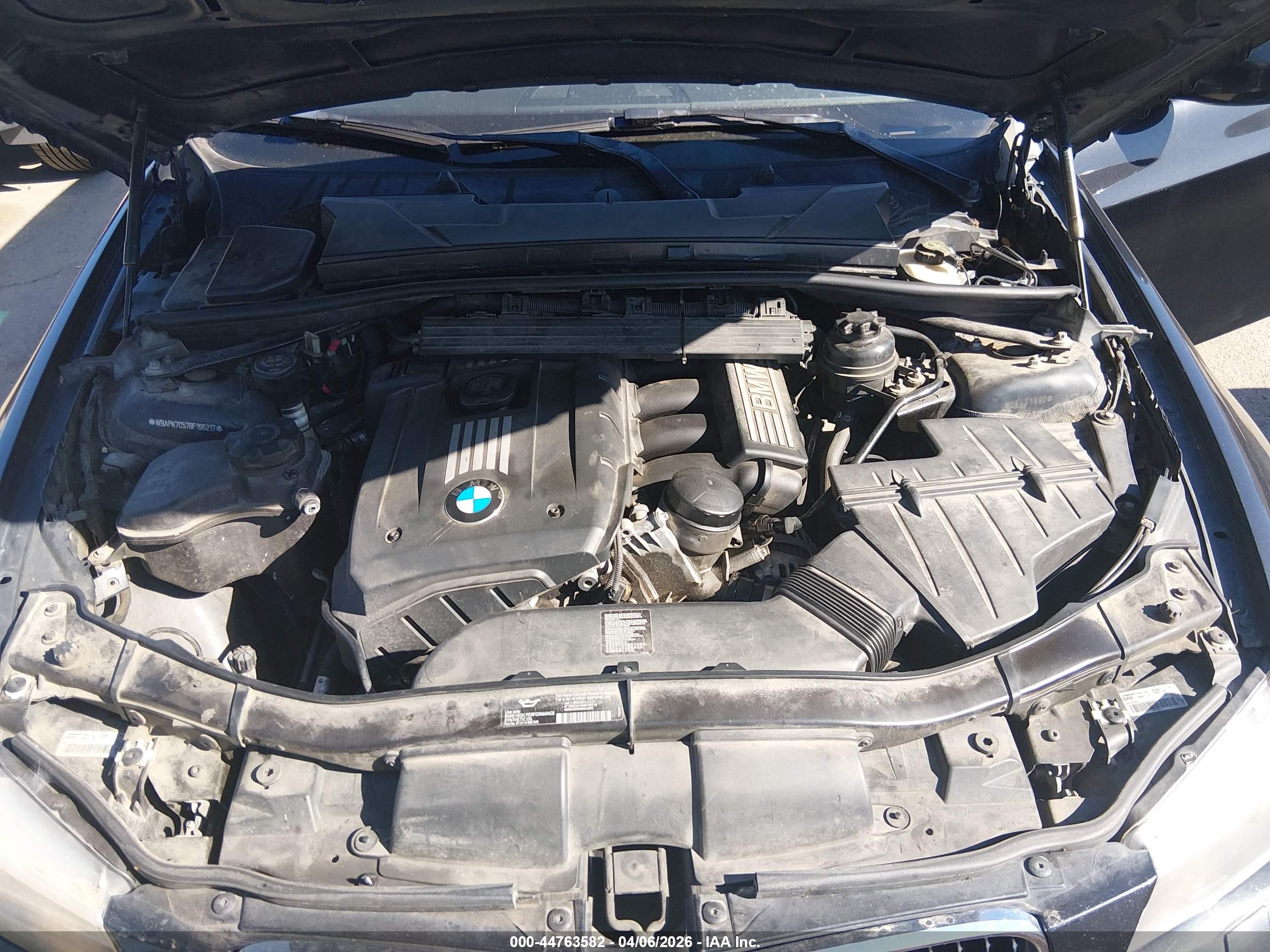 BMW 328I image 10