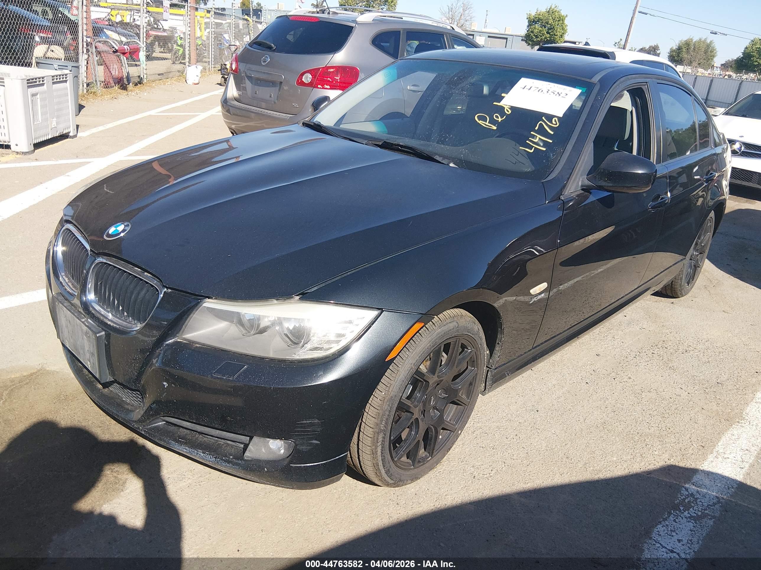 BMW 328I image 2