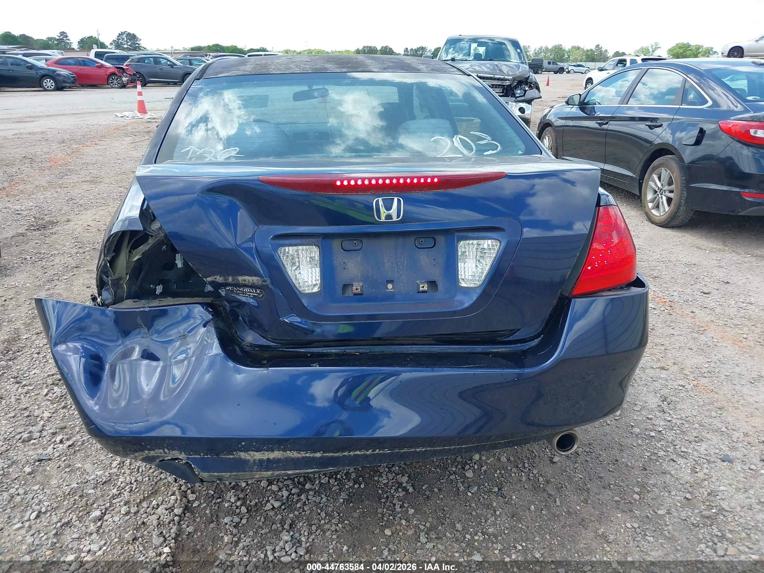 HONDA ACCORD image 6