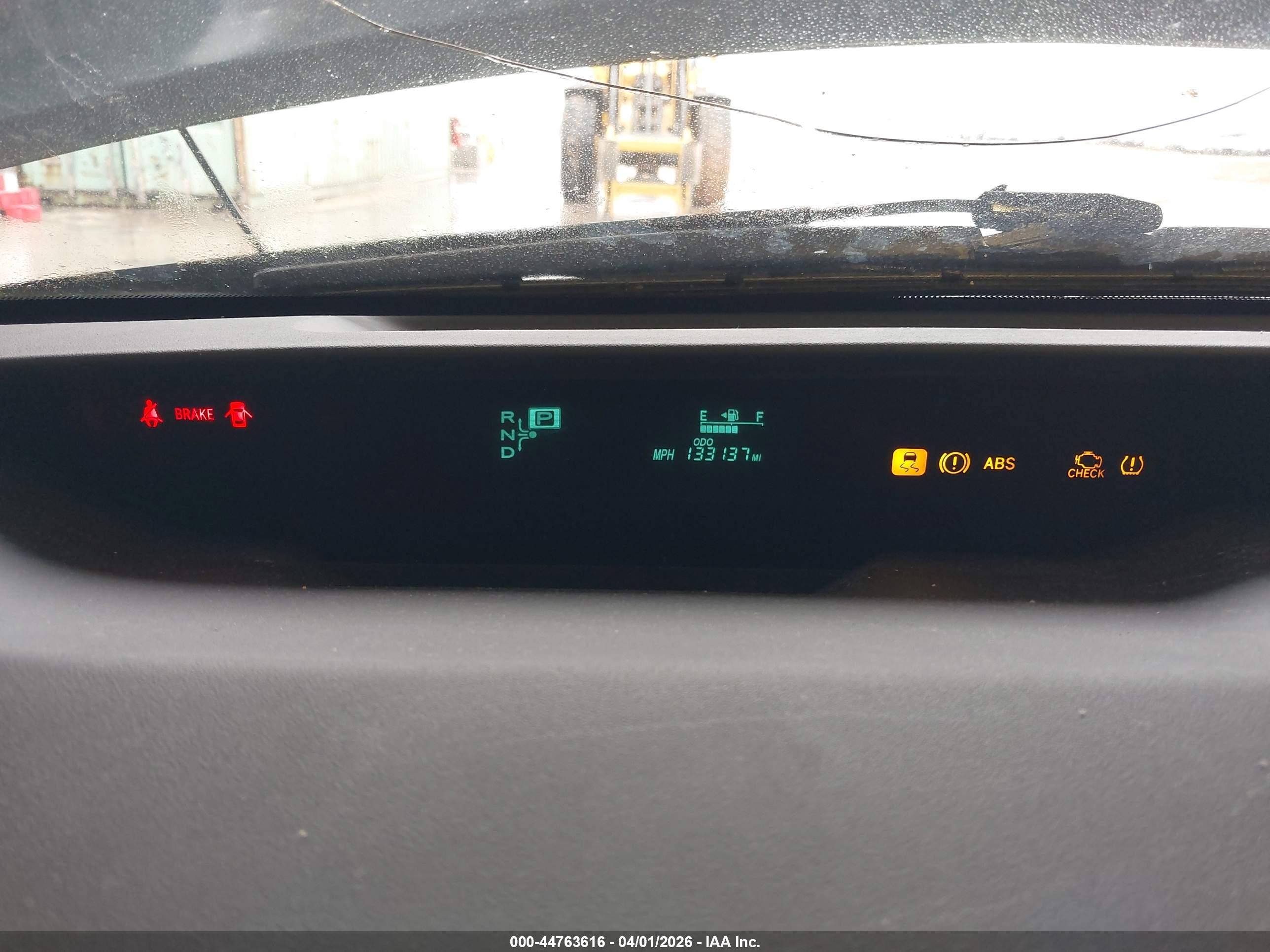 TOYOTA PRIUS image 7