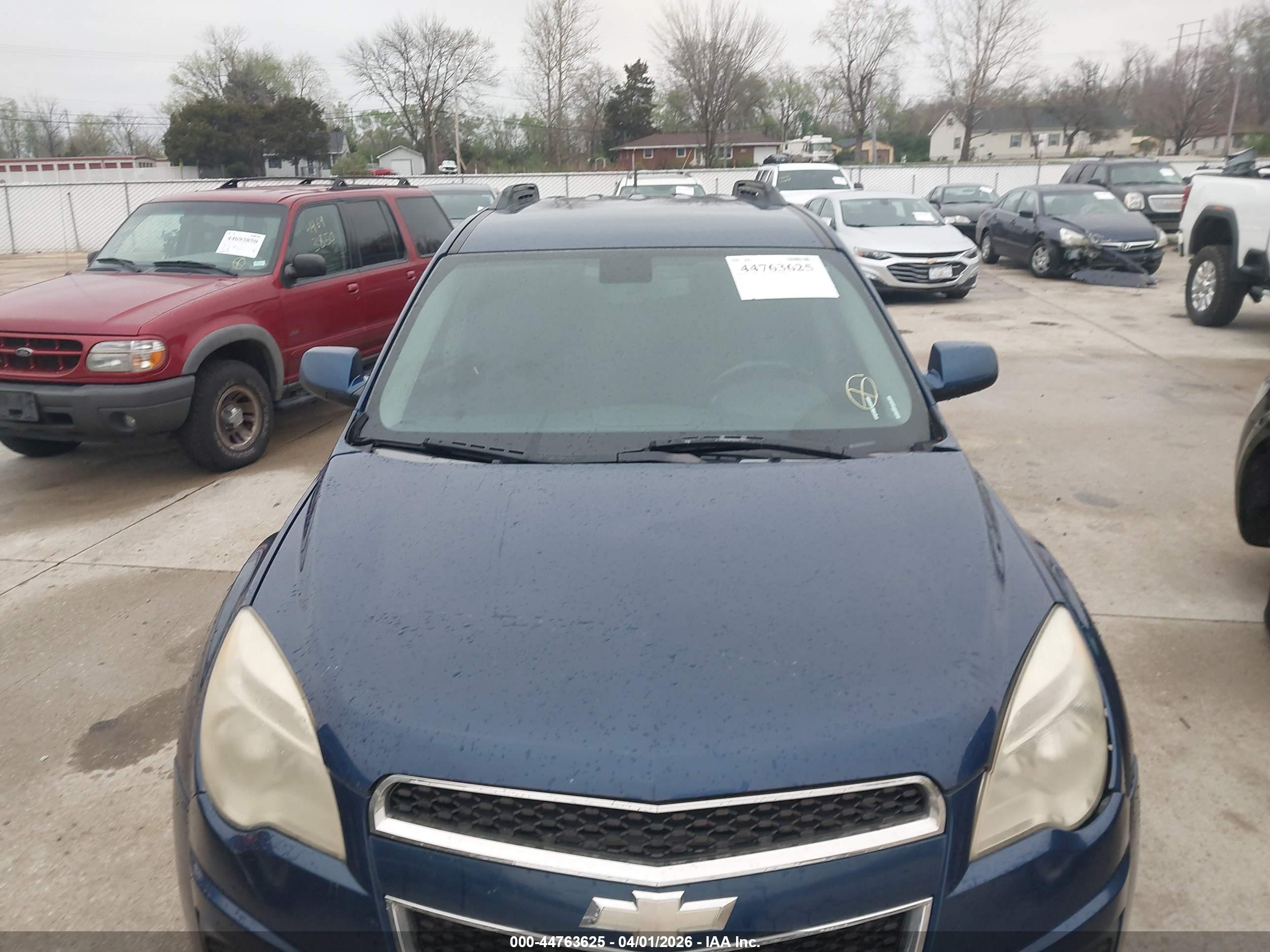 CHEVROLET EQUINOX image 6