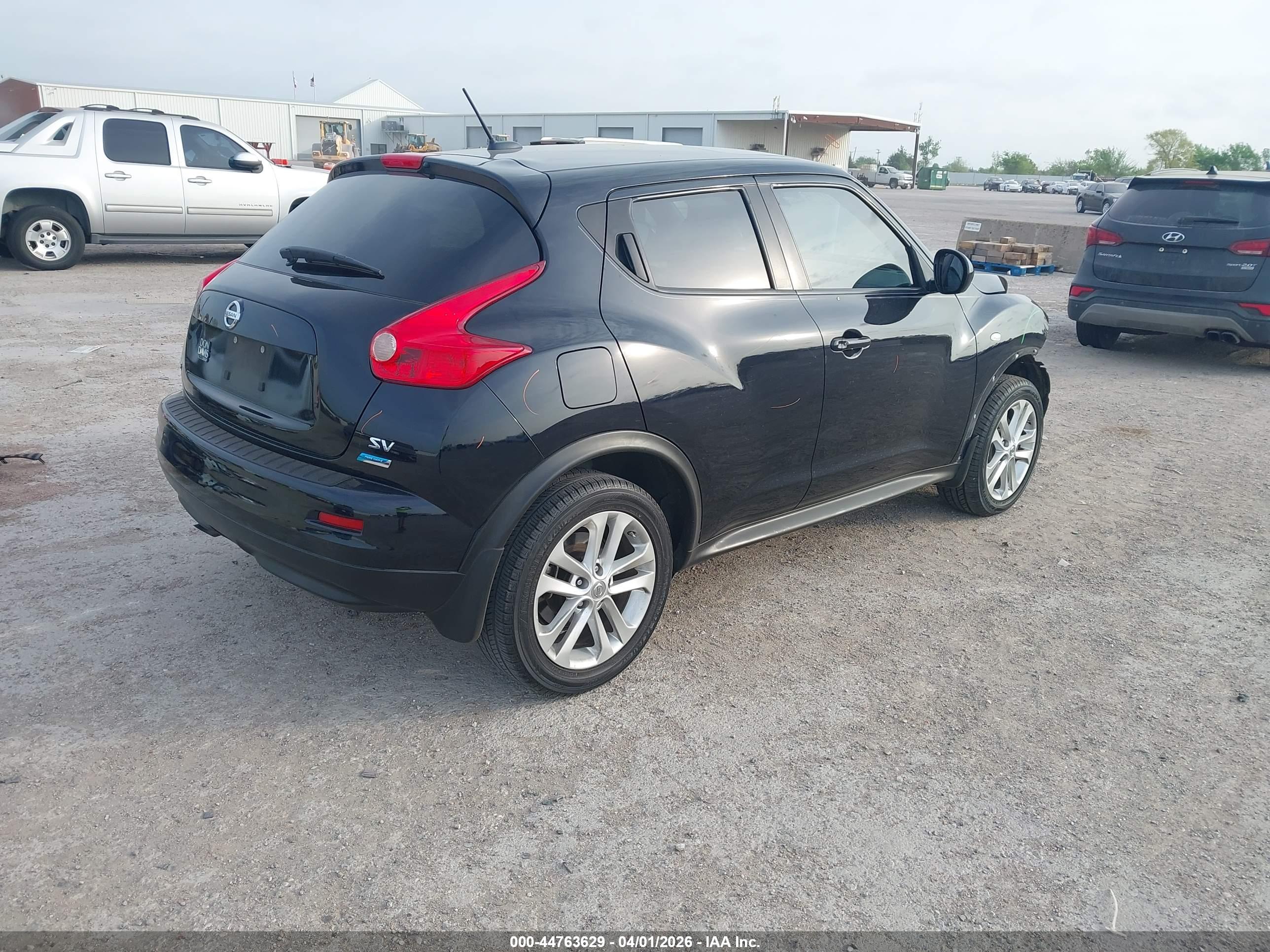 NISSAN JUKE image 4