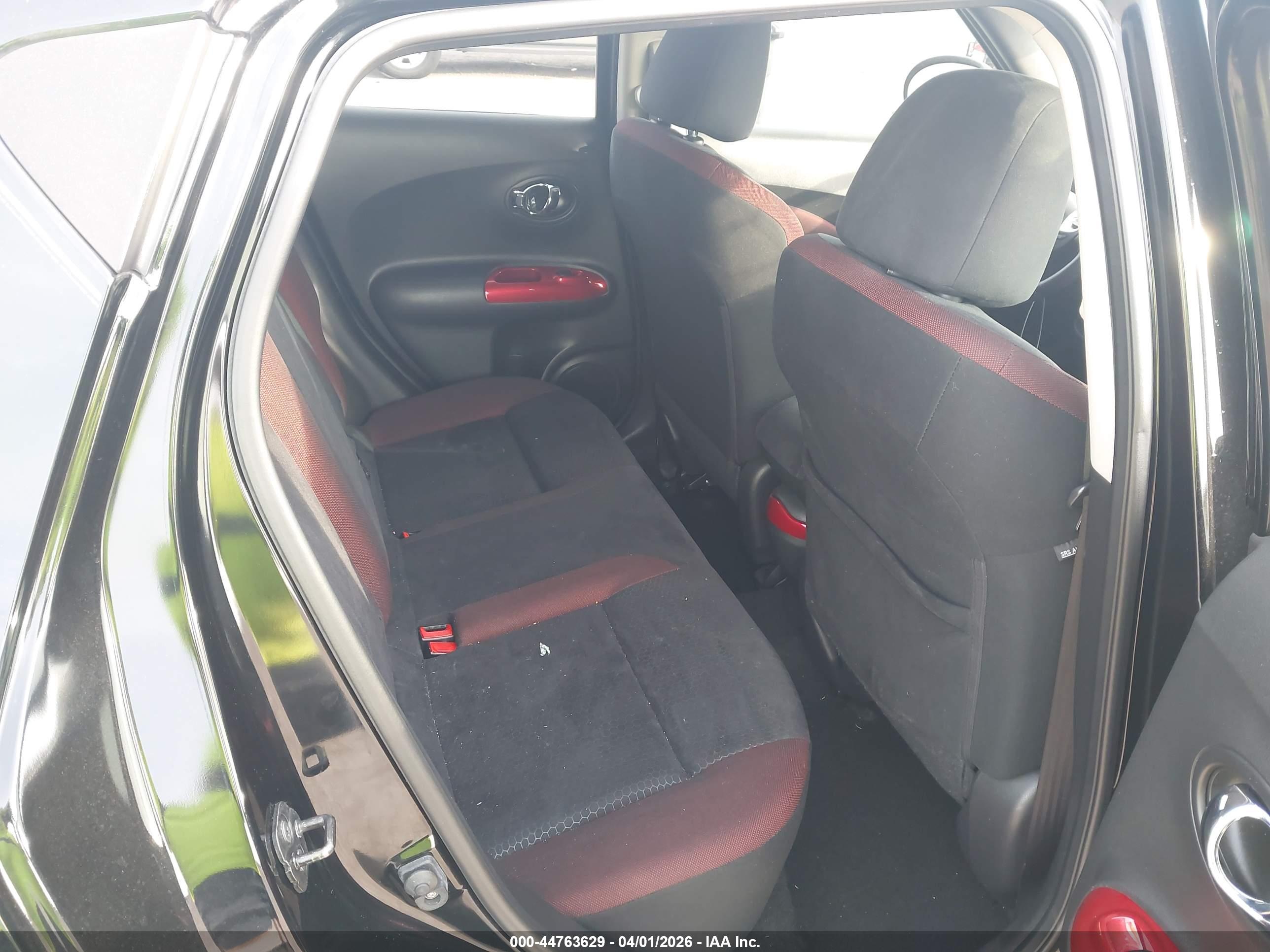 NISSAN JUKE image 8