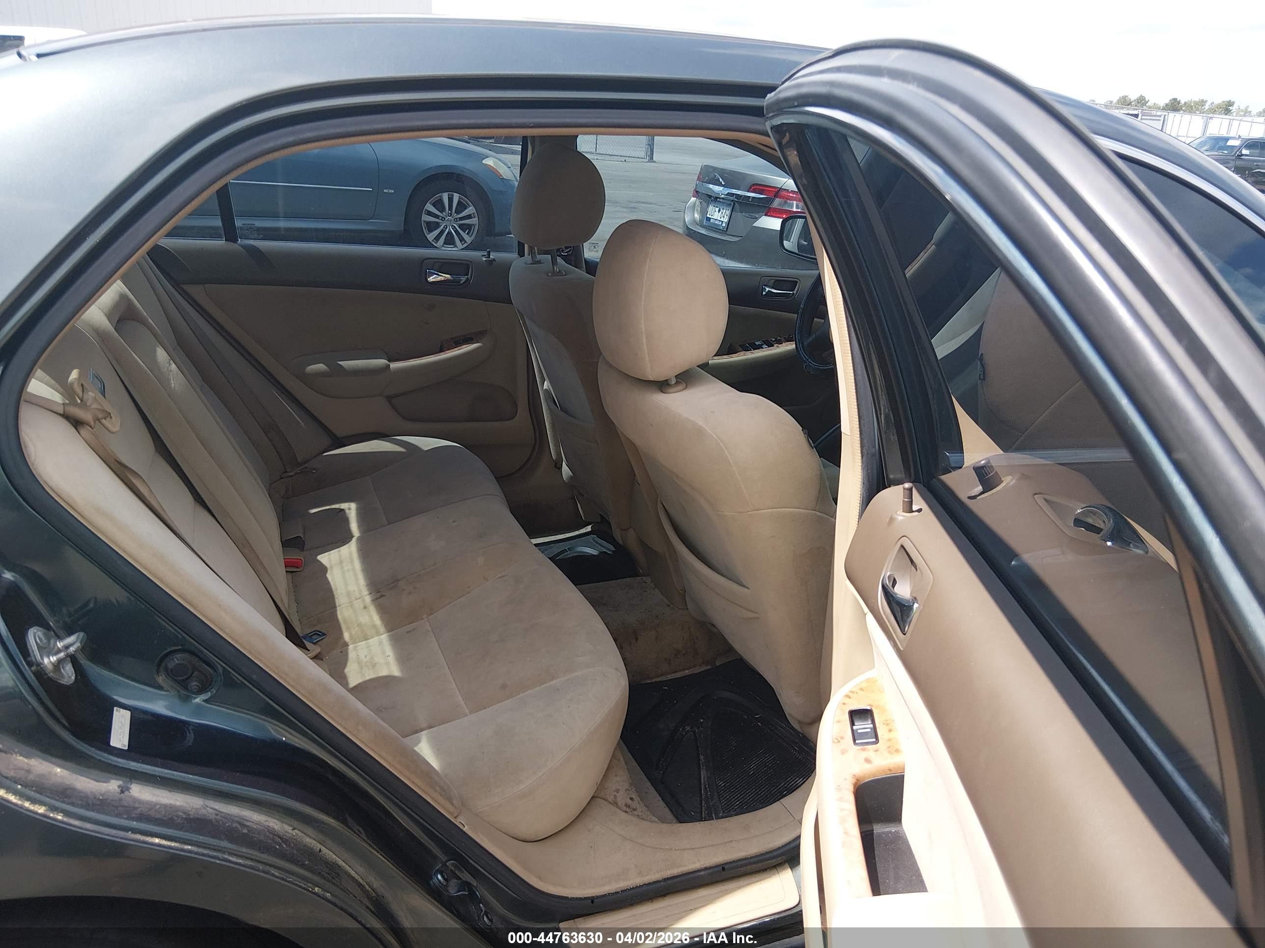 HONDA ACCORD image 8
