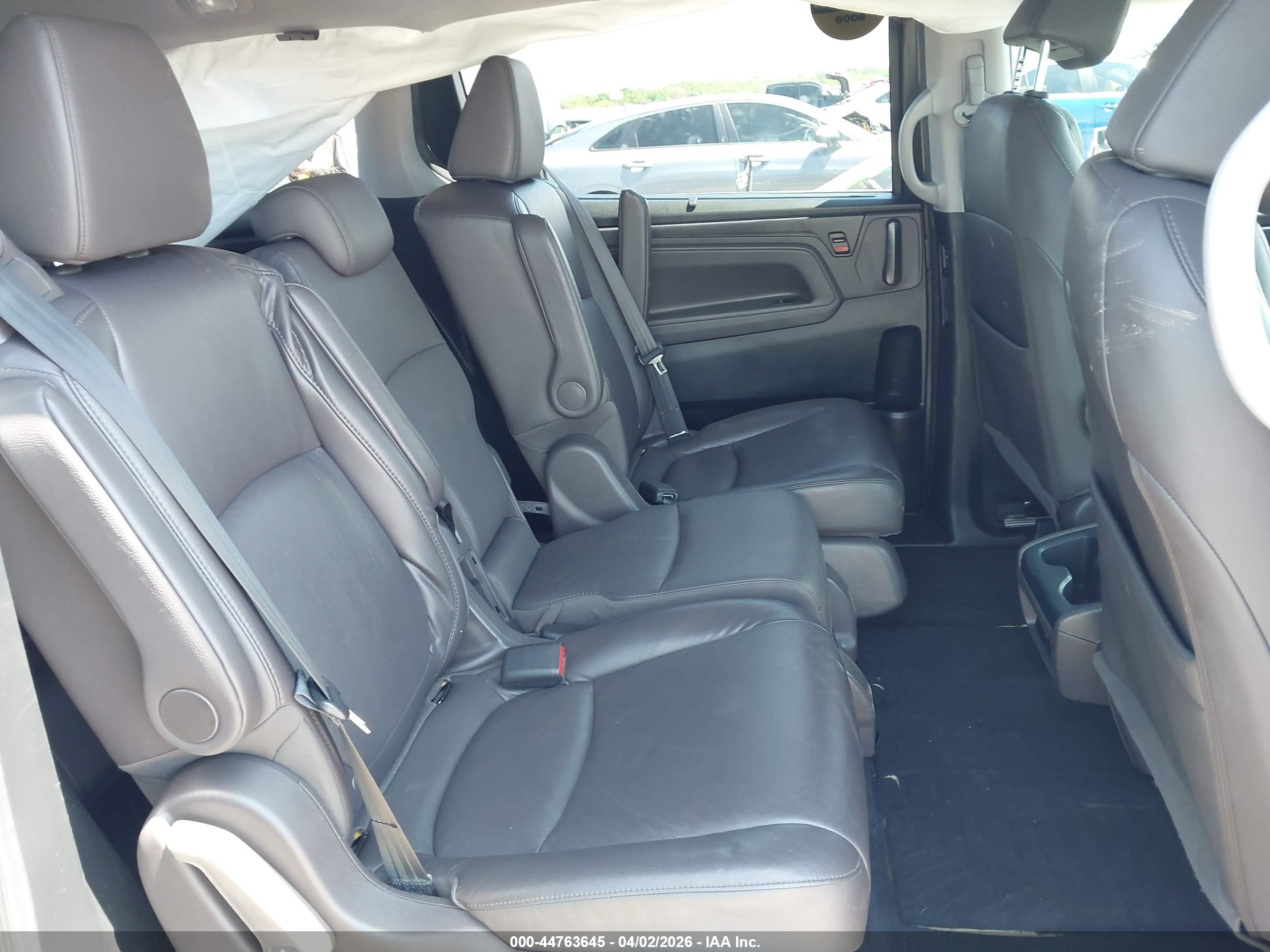 HONDA ODYSSEY image 8