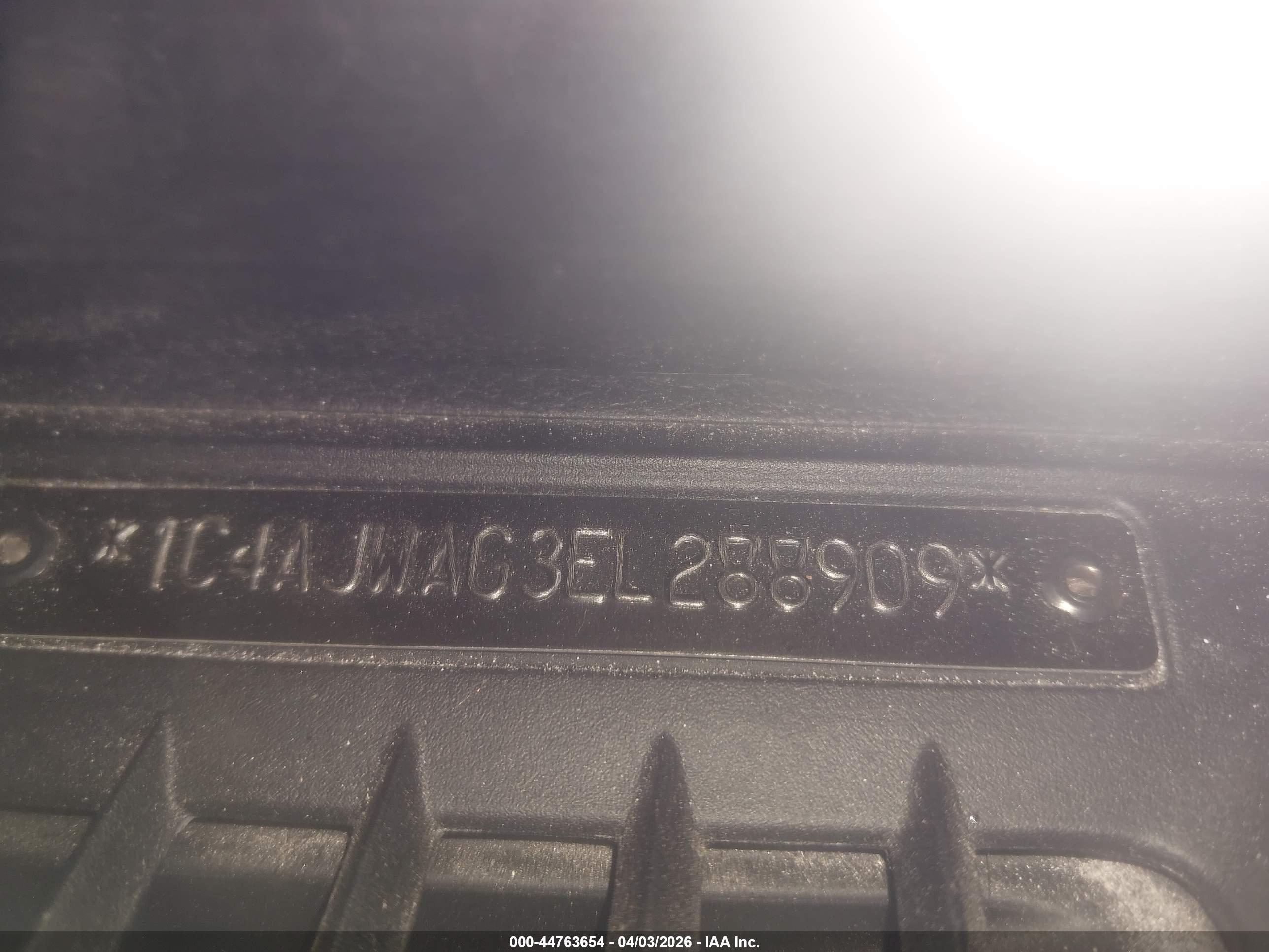 JEEP WRANGLER image 9
