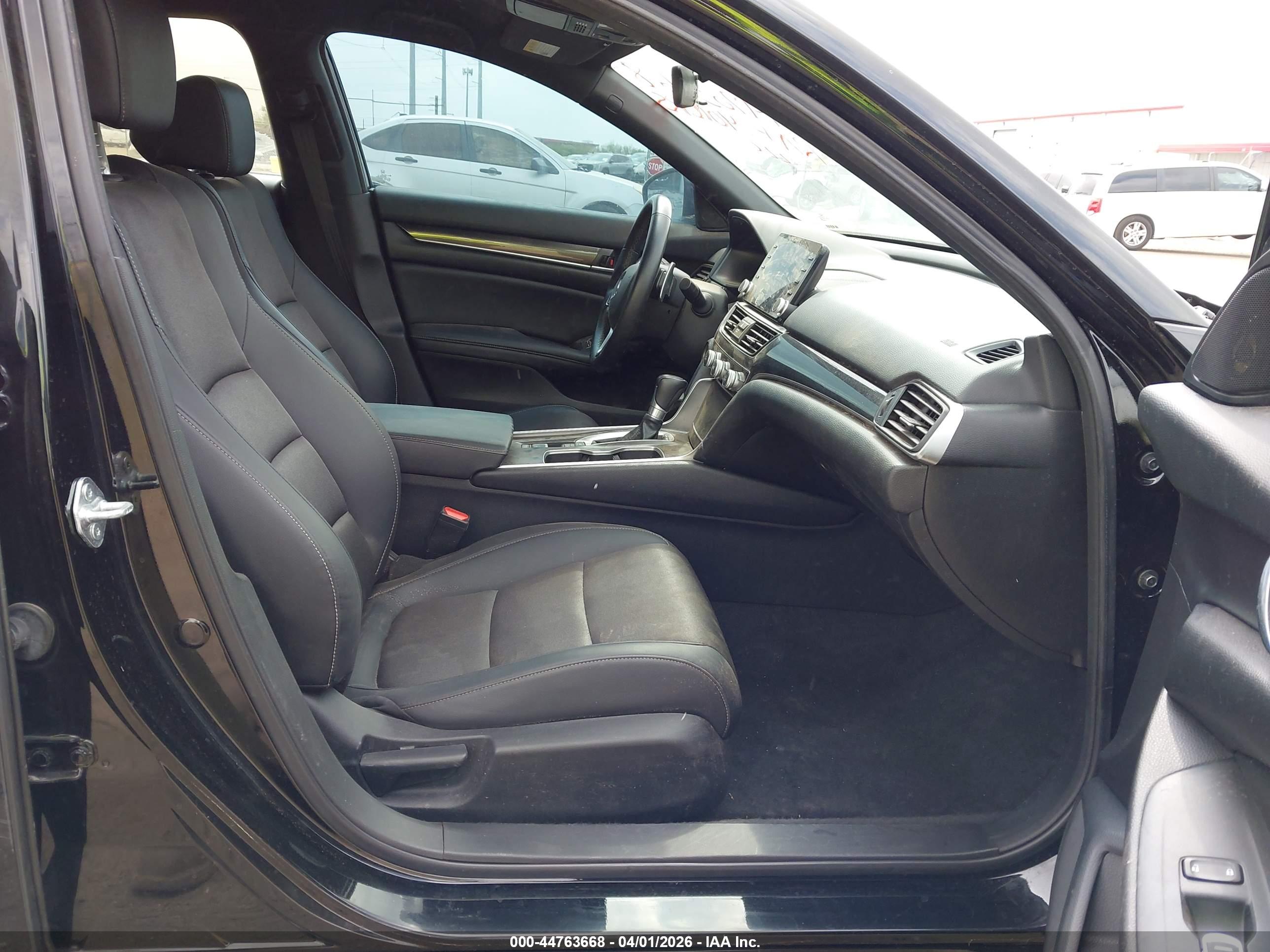 HONDA ACCORD image 5