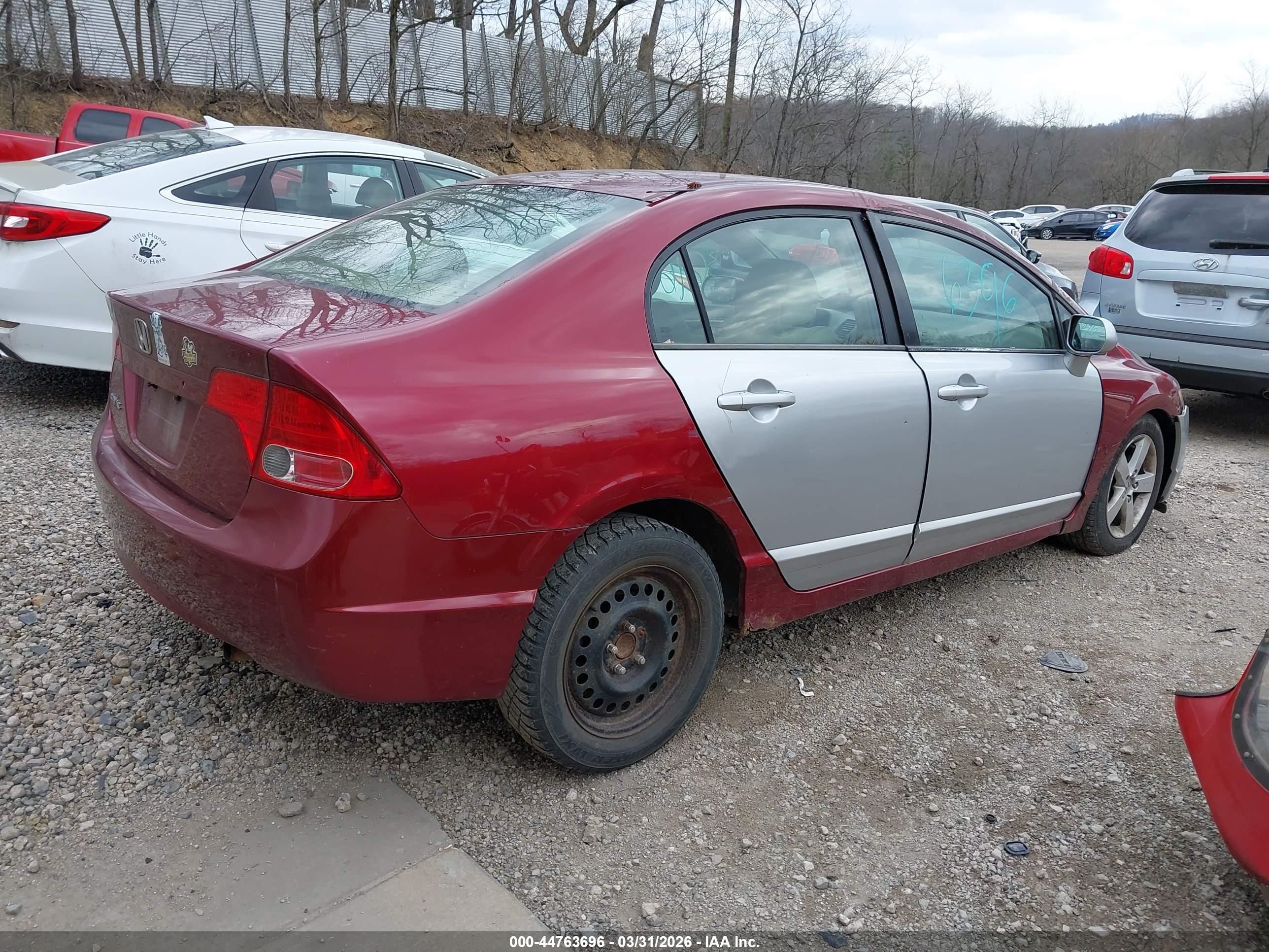 HONDA CIVIC image 4