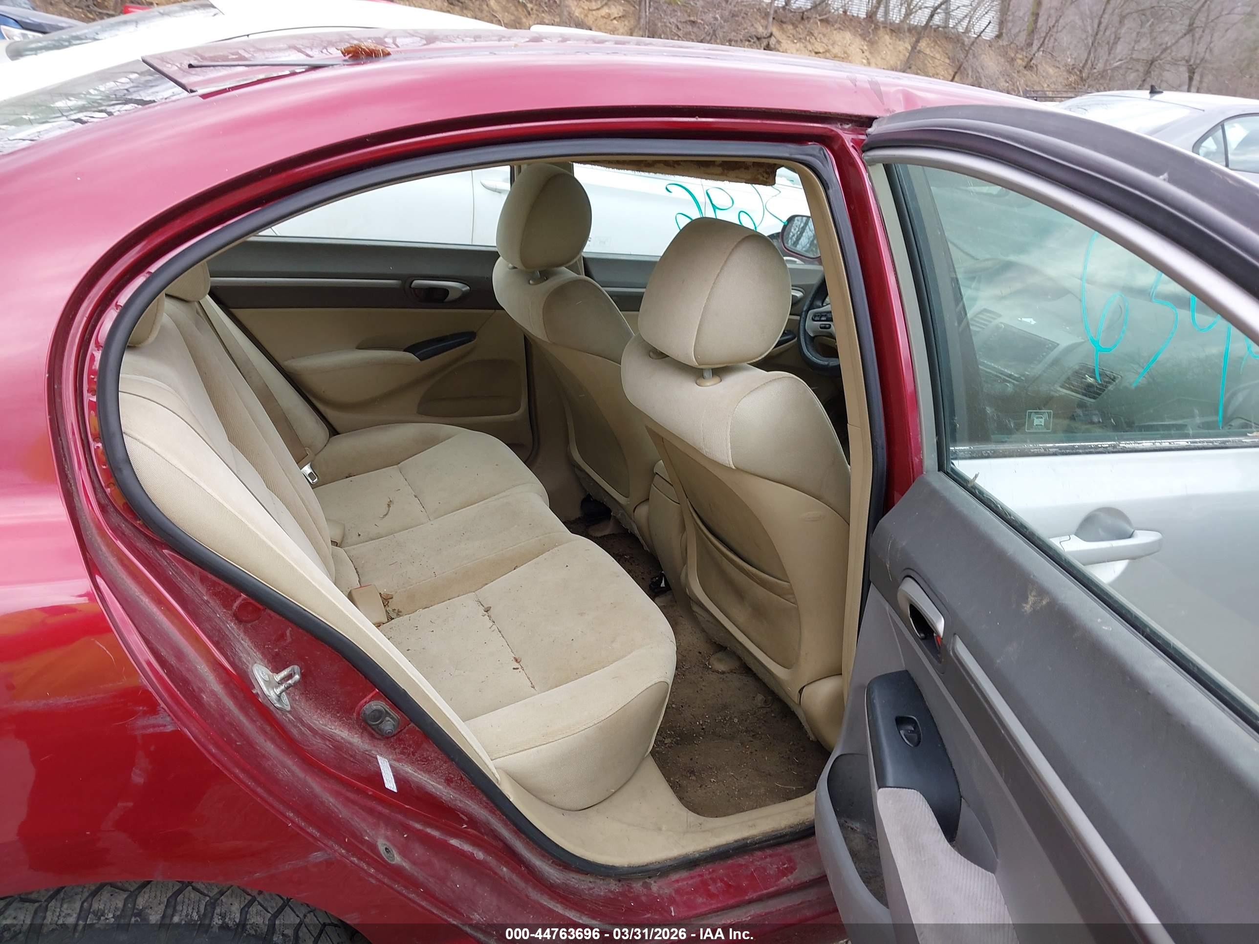 HONDA CIVIC image 8