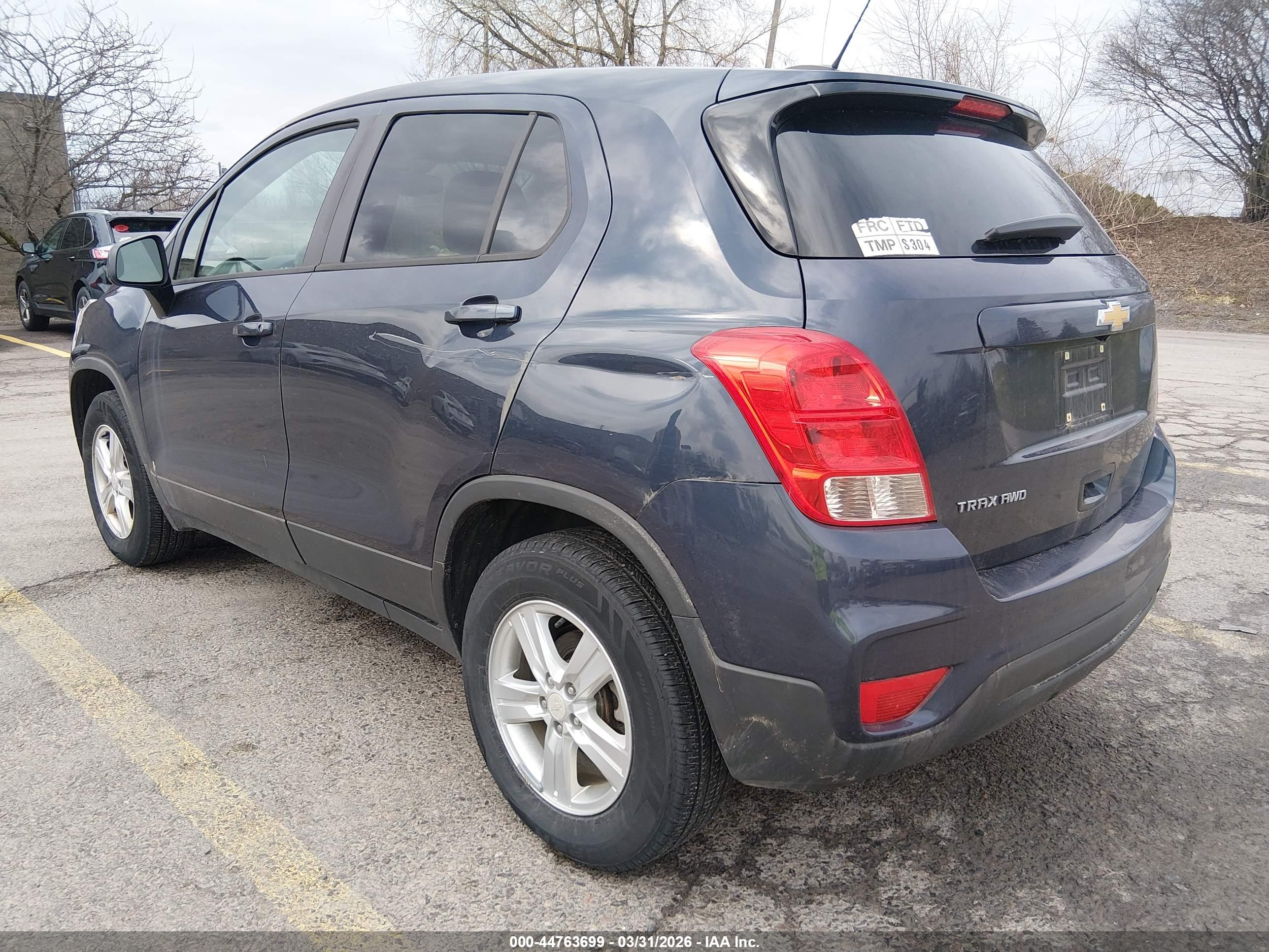 CHEVROLET TRAX image 3