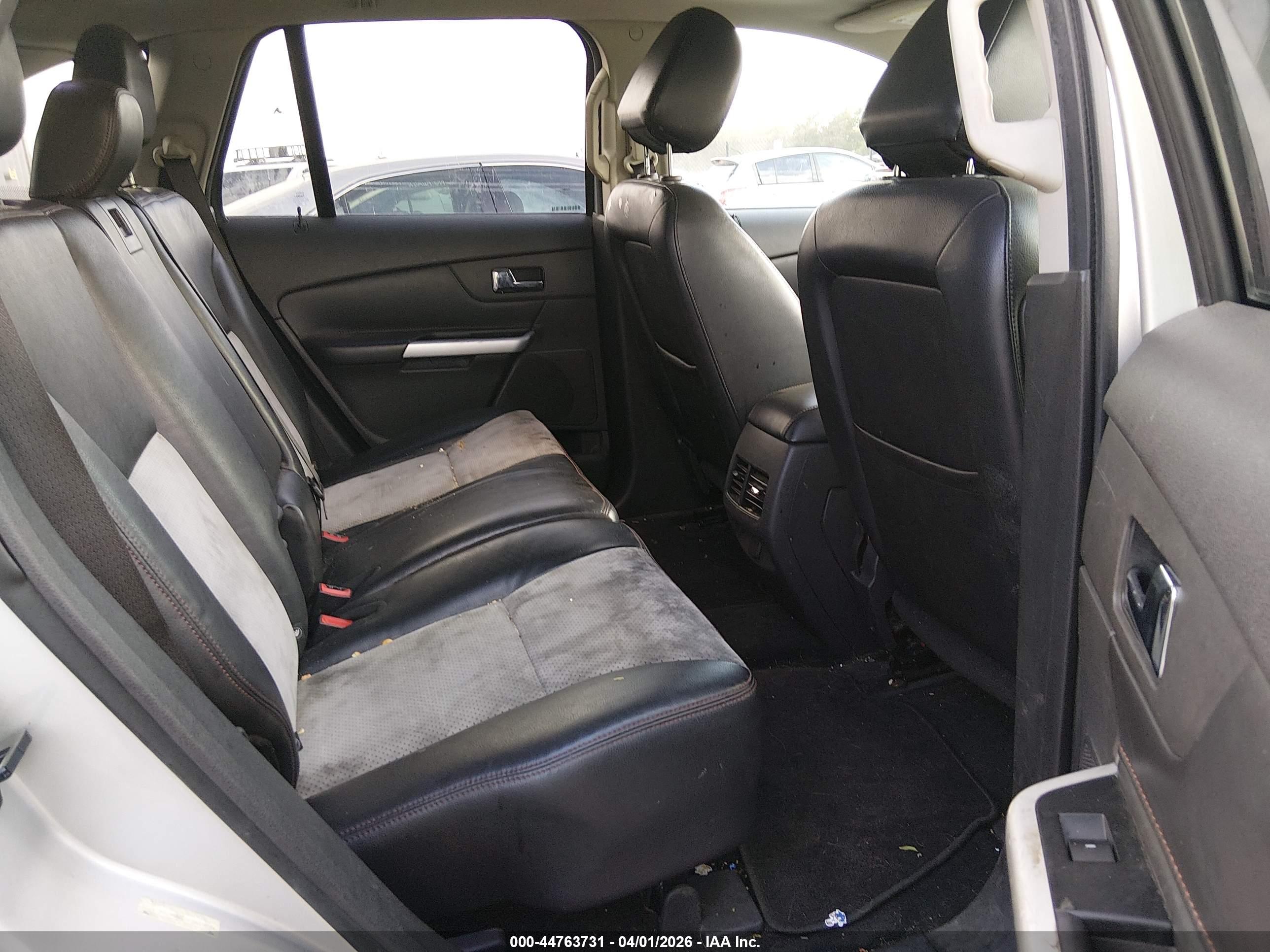 FORD EDGE image 8