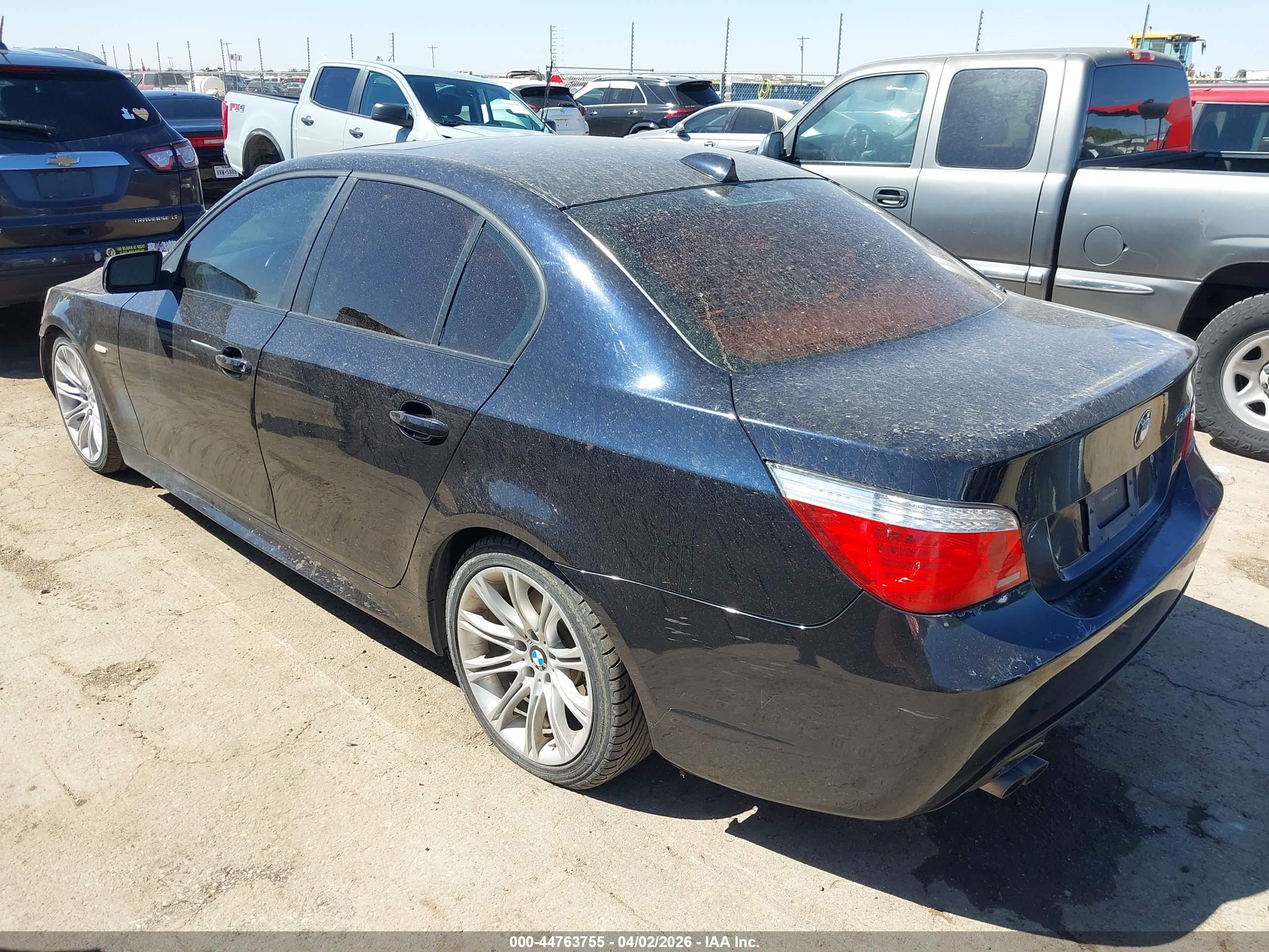 BMW 528I image 3