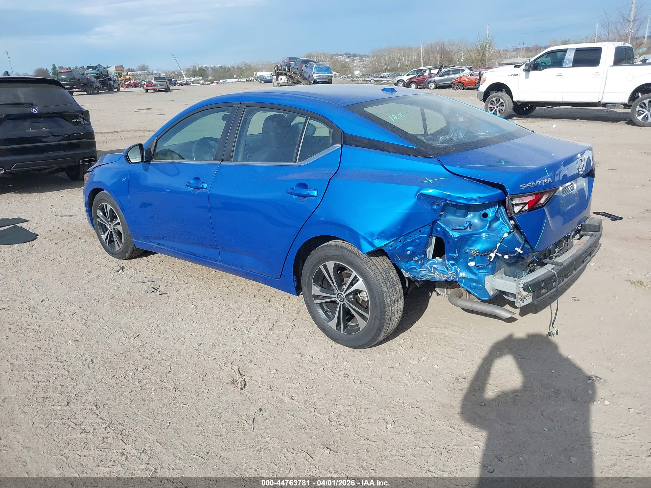 NISSAN SENTRA image 3