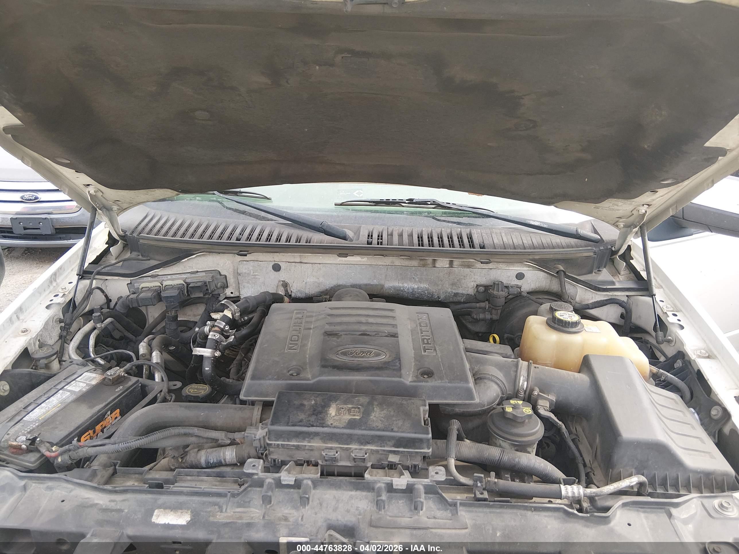 FORD EXPEDITION image 10