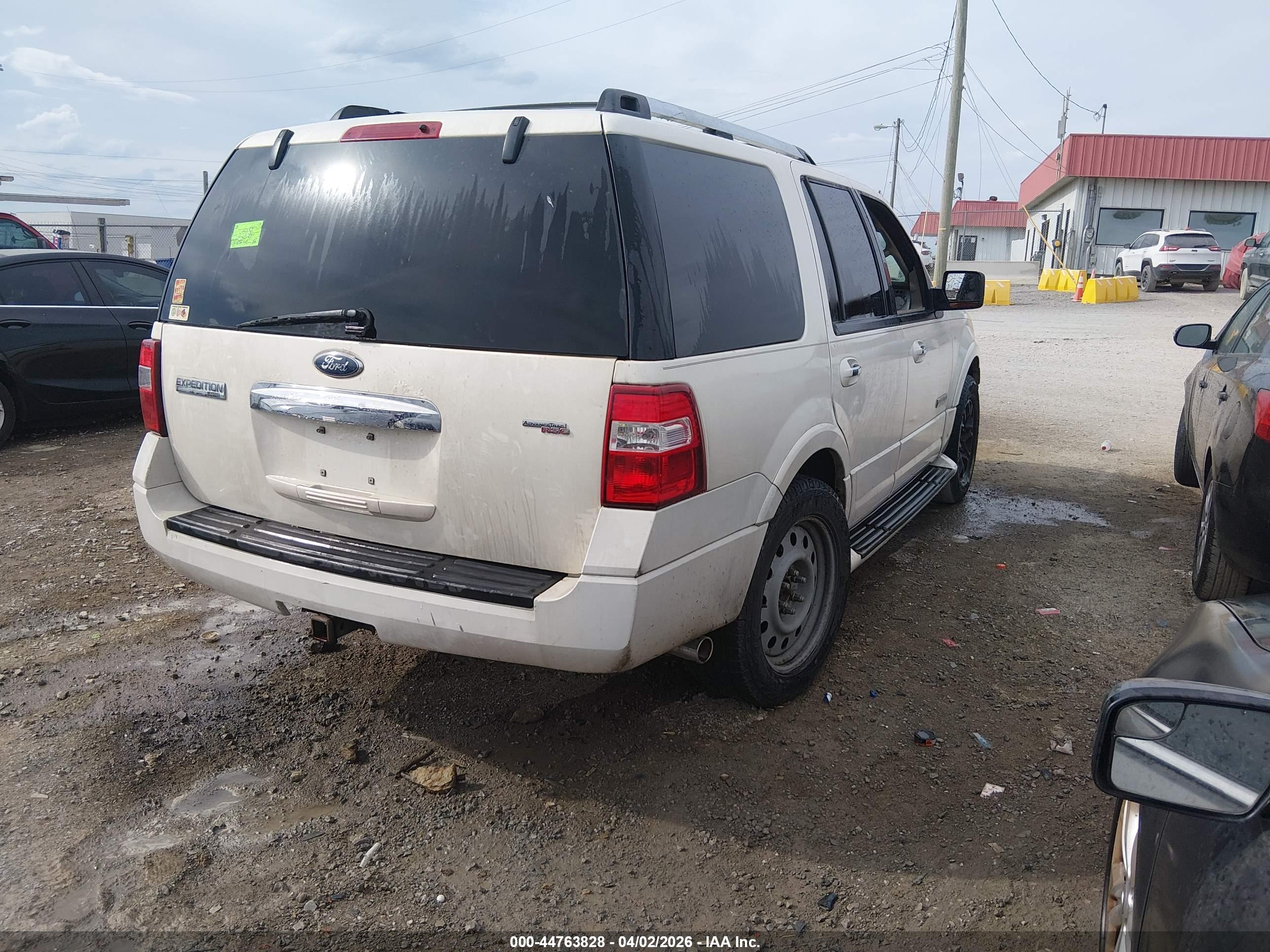 FORD EXPEDITION image 4