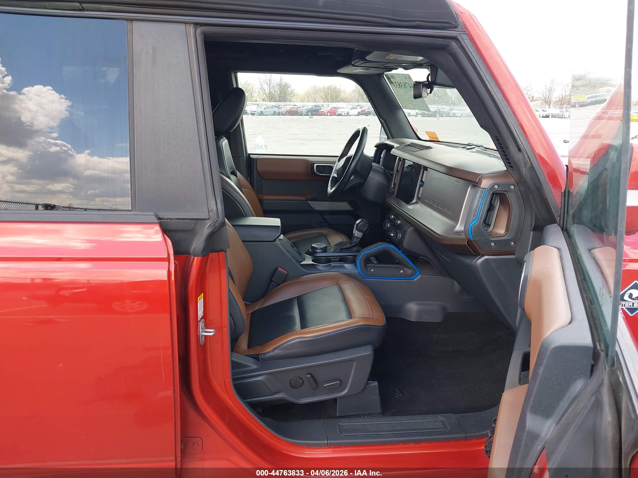 FORD BRONCO image 5