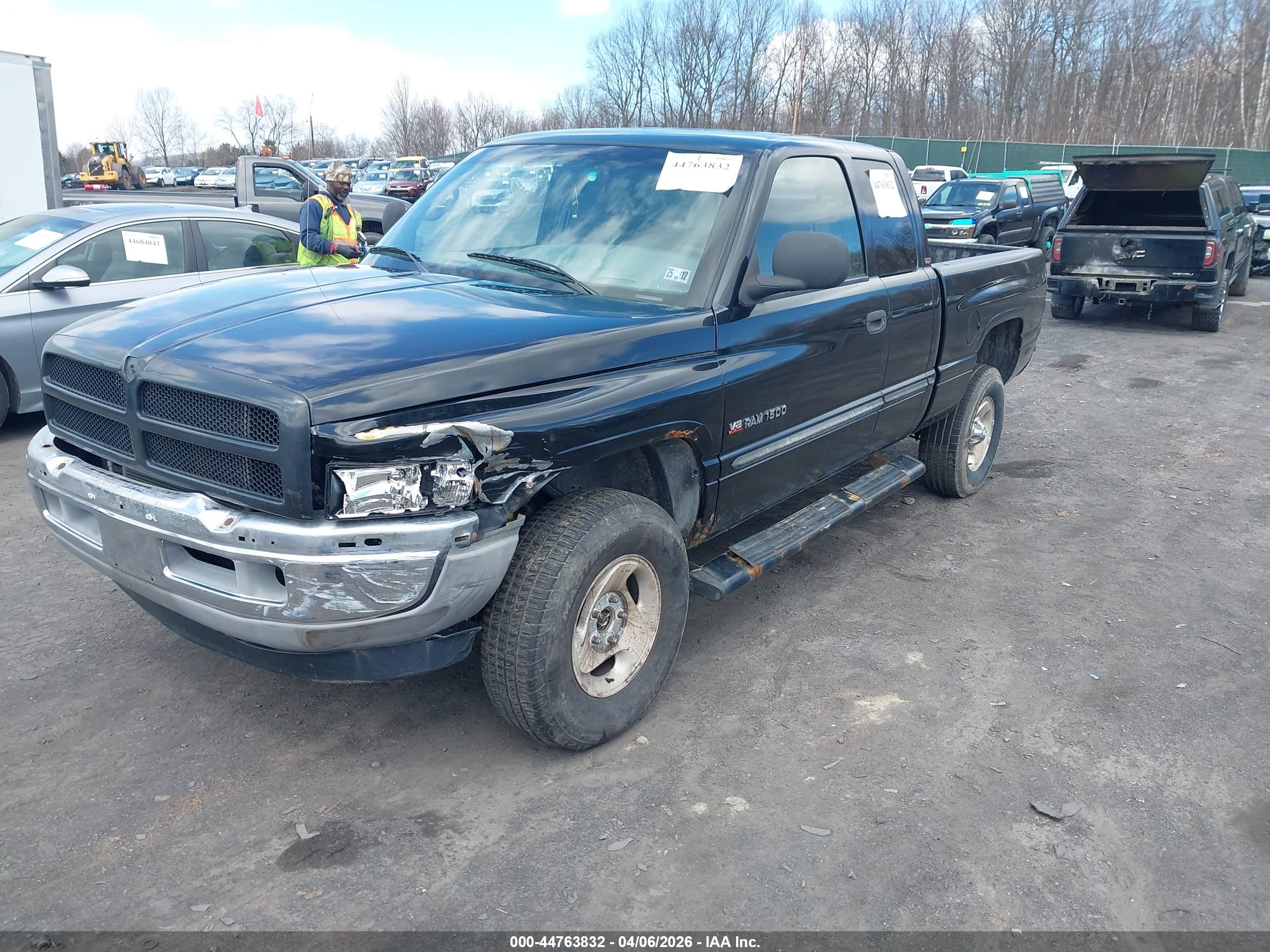 DODGE RAM image 2