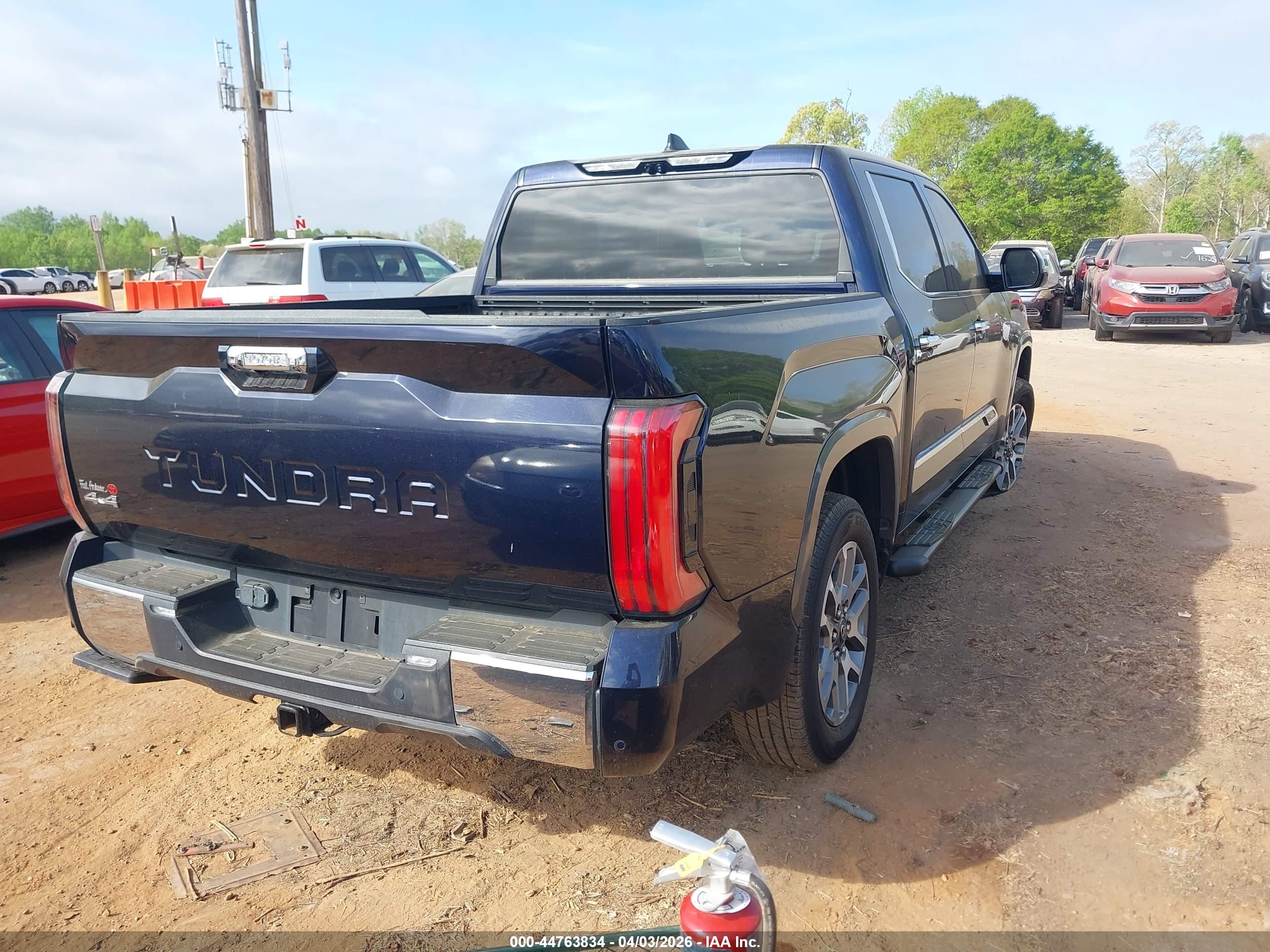 TOYOTA TUNDRA image 4