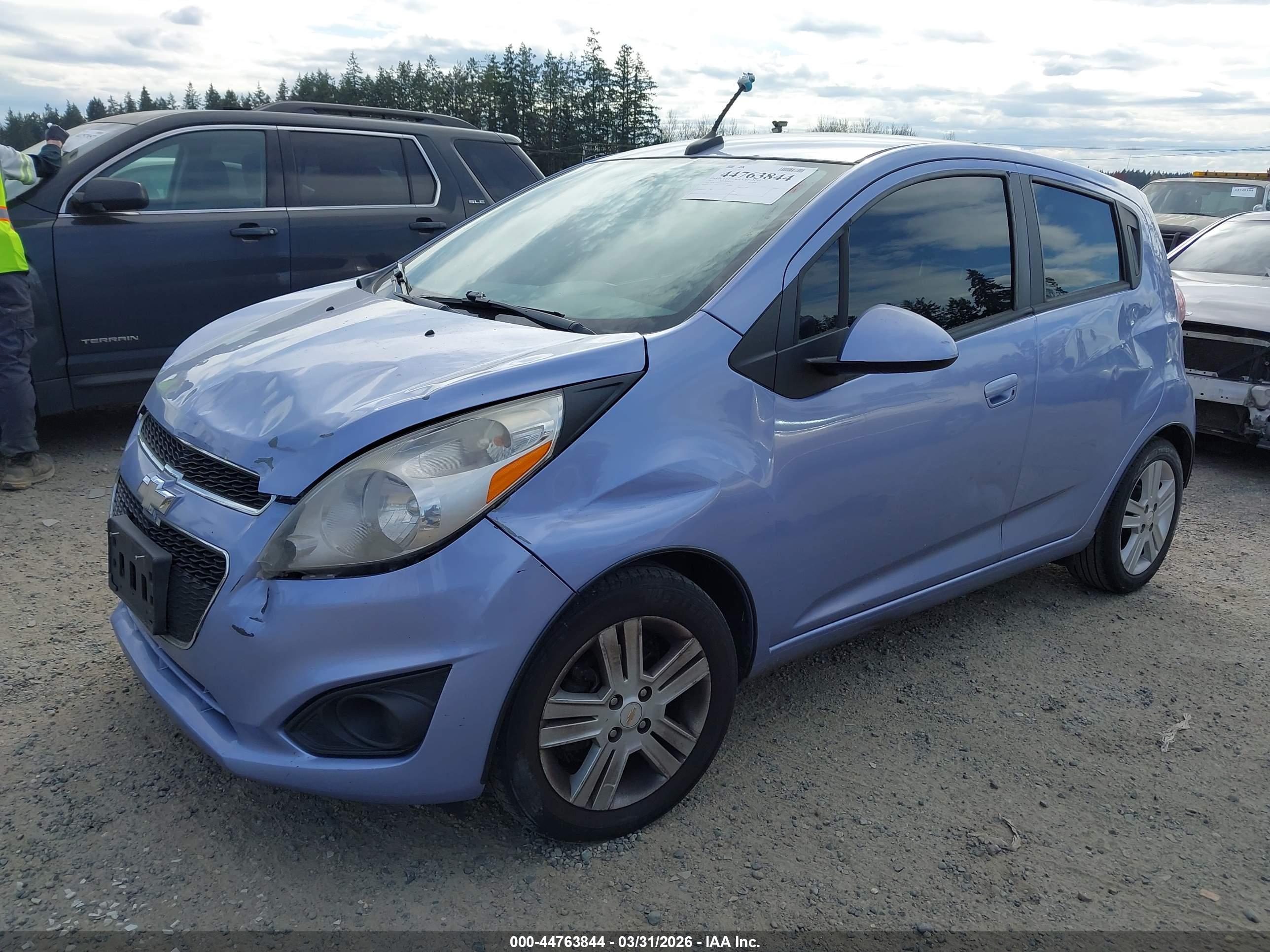 CHEVROLET SPARK image 2