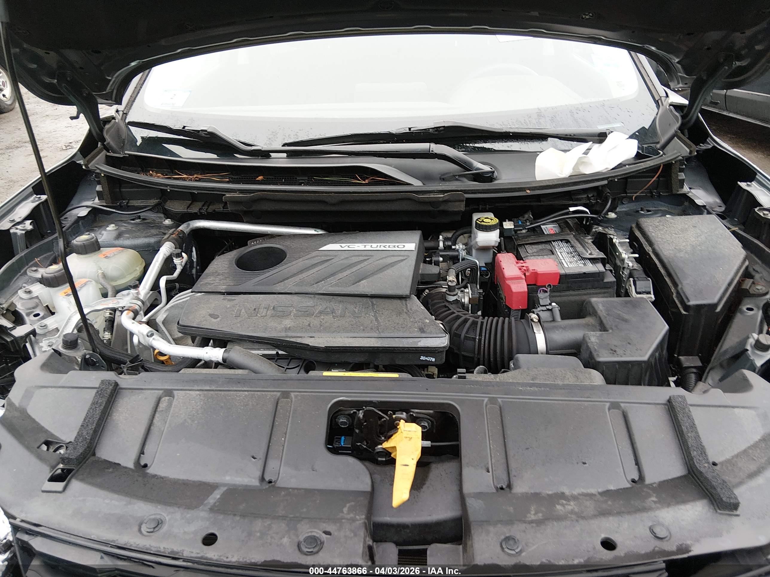 NISSAN ROGUE image 10