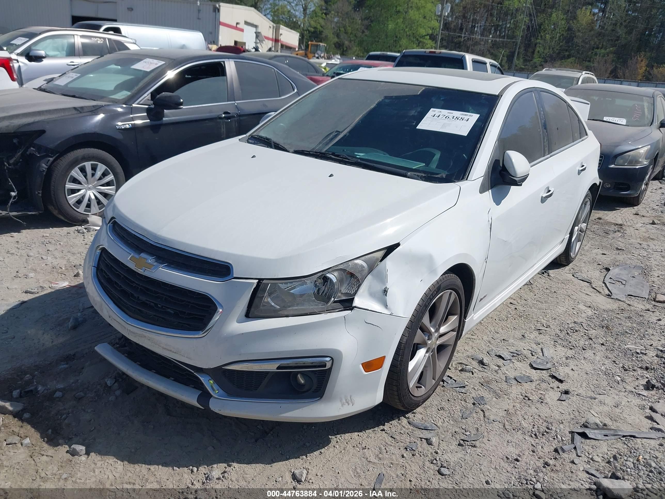 CHEVROLET CRUZE image 2