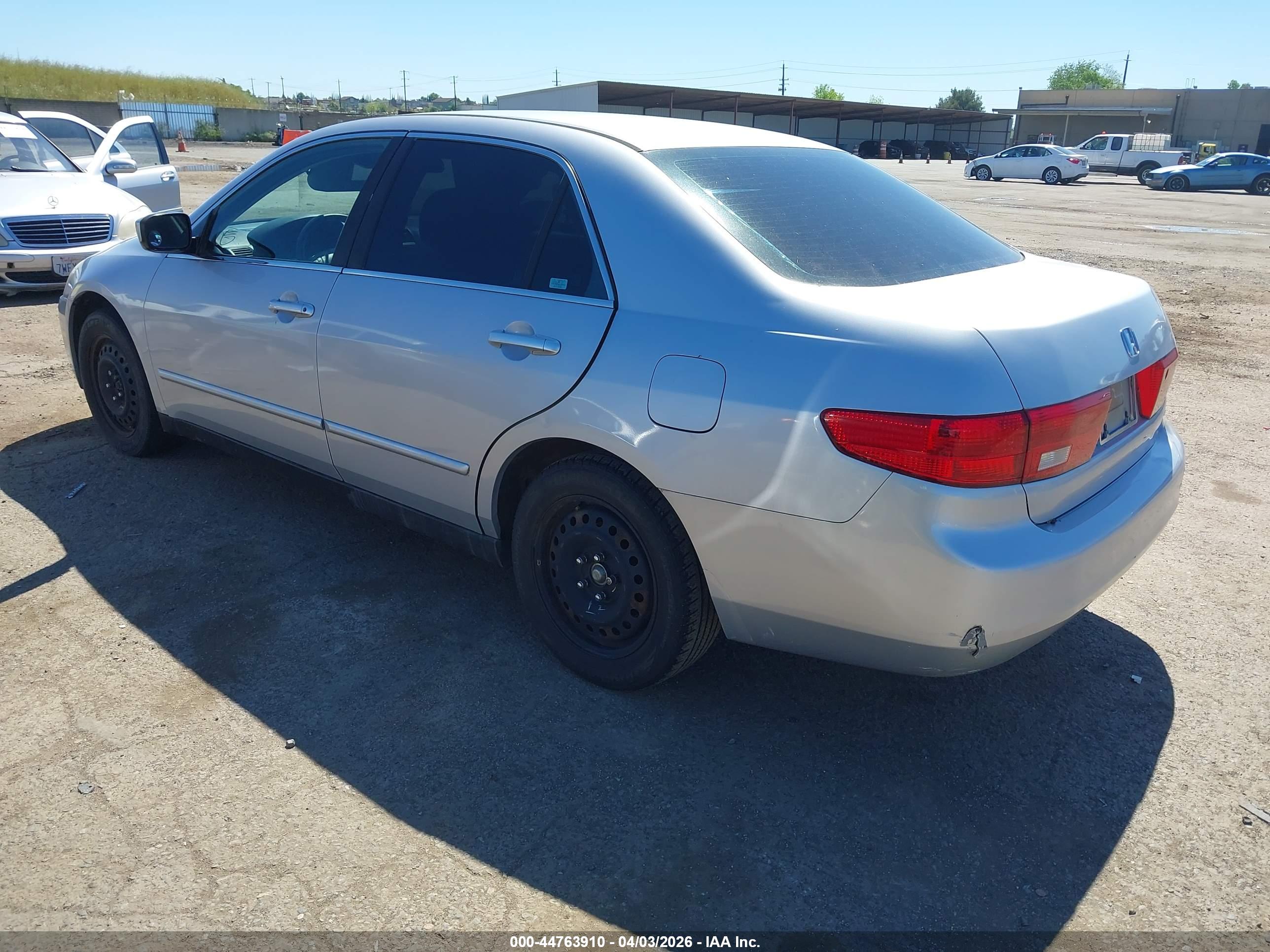 HONDA ACCORD image 3