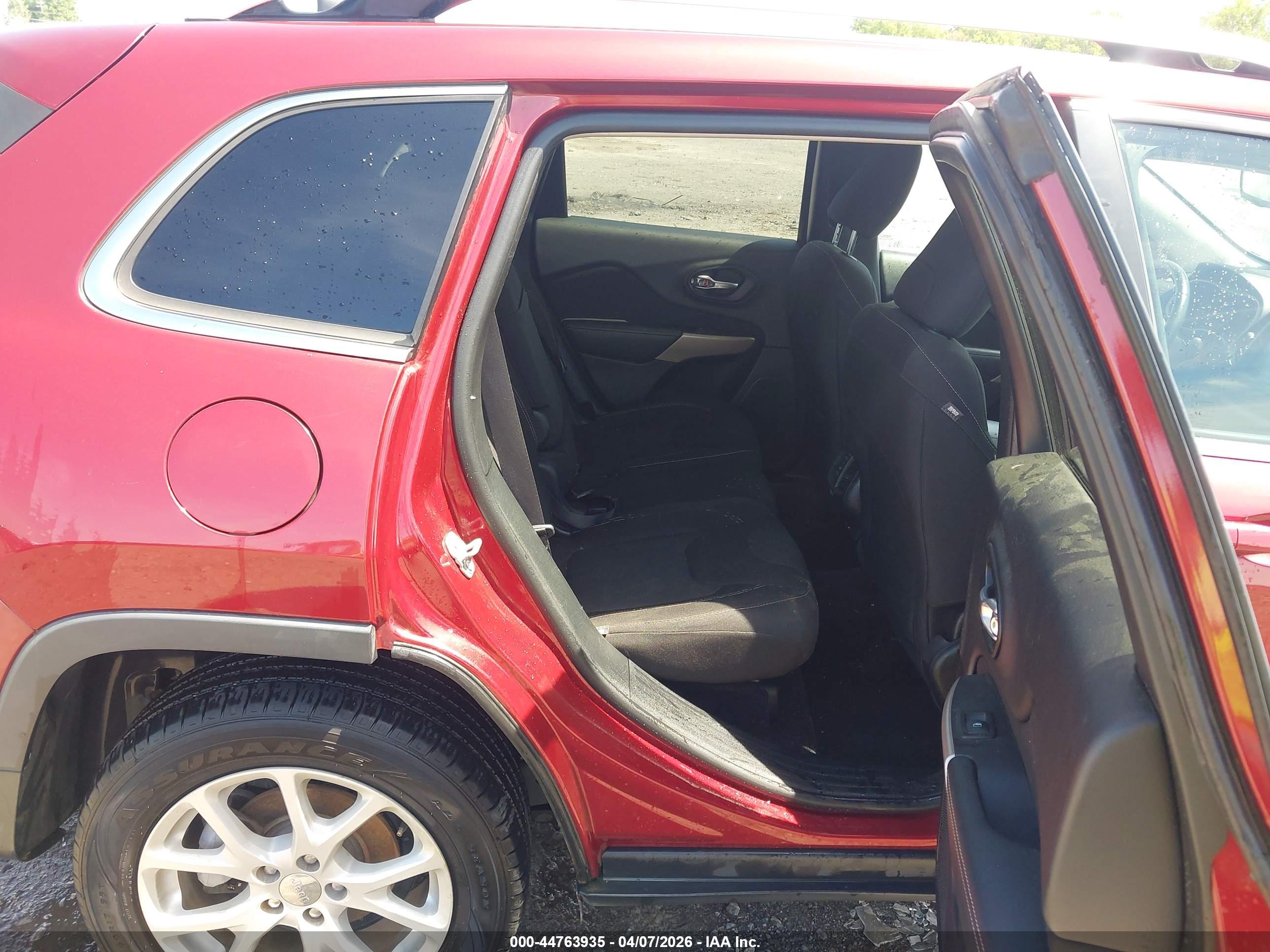JEEP CHEROKEE image 8
