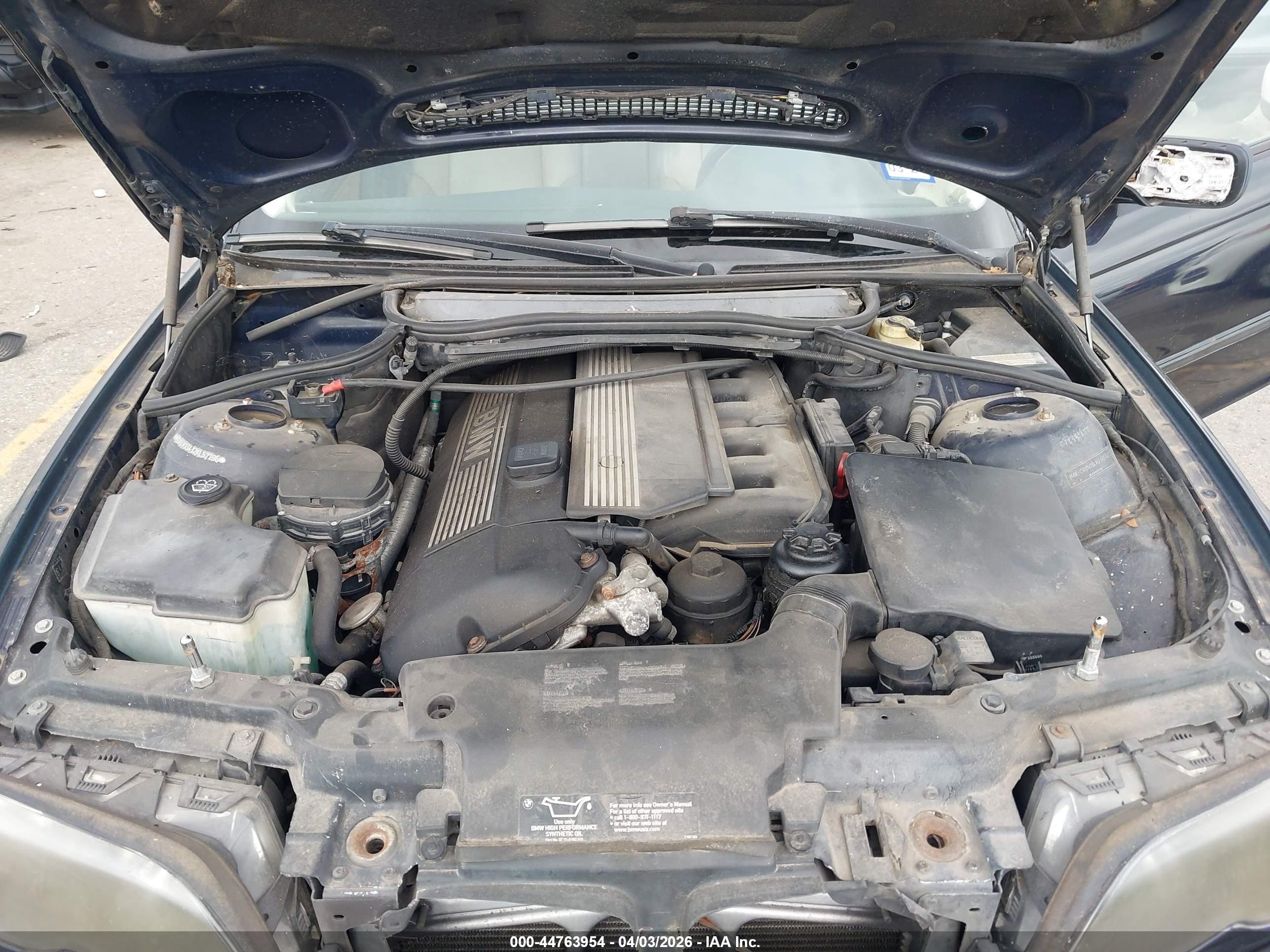 BMW 325I image 10