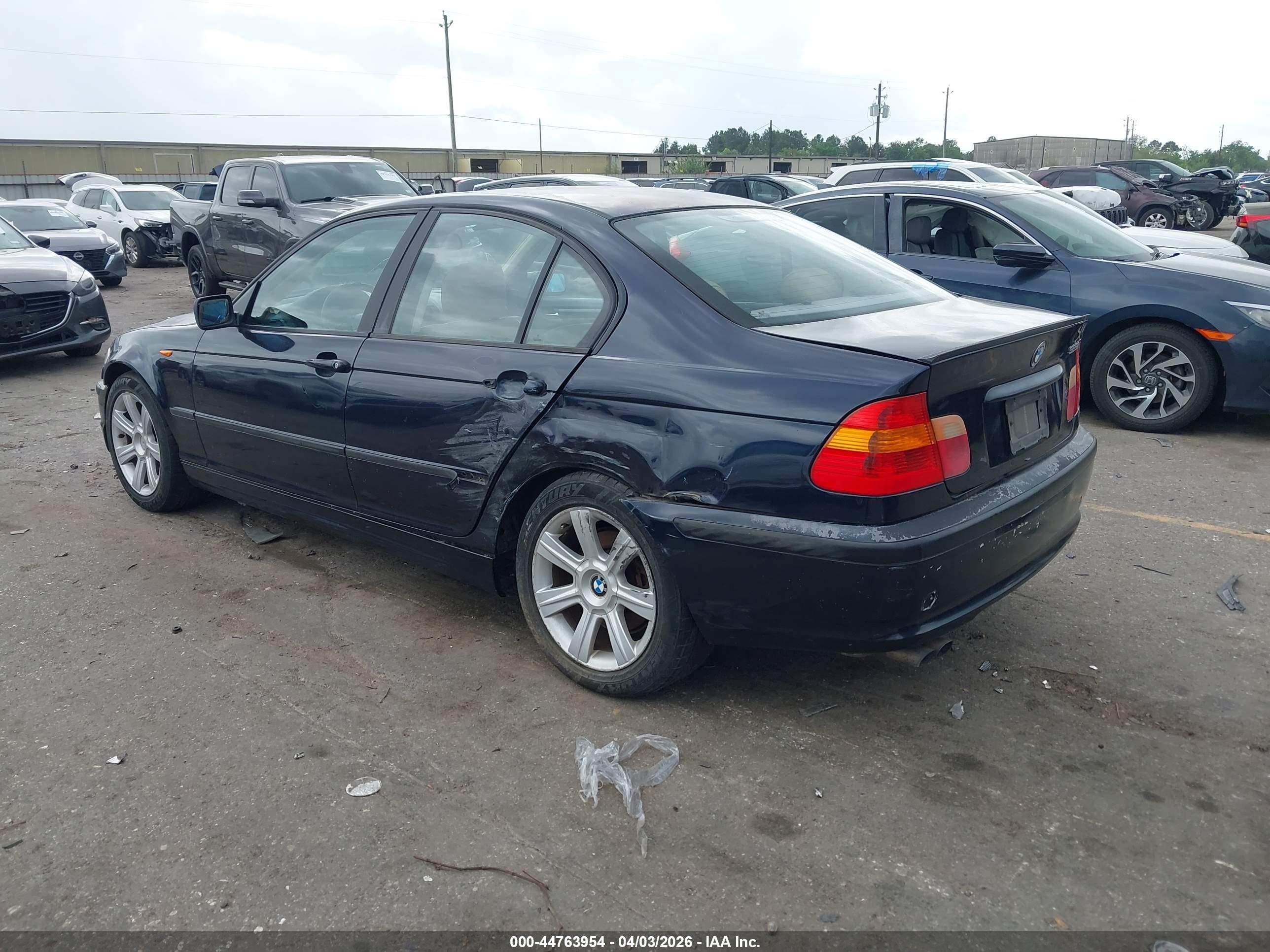 BMW 325I image 3