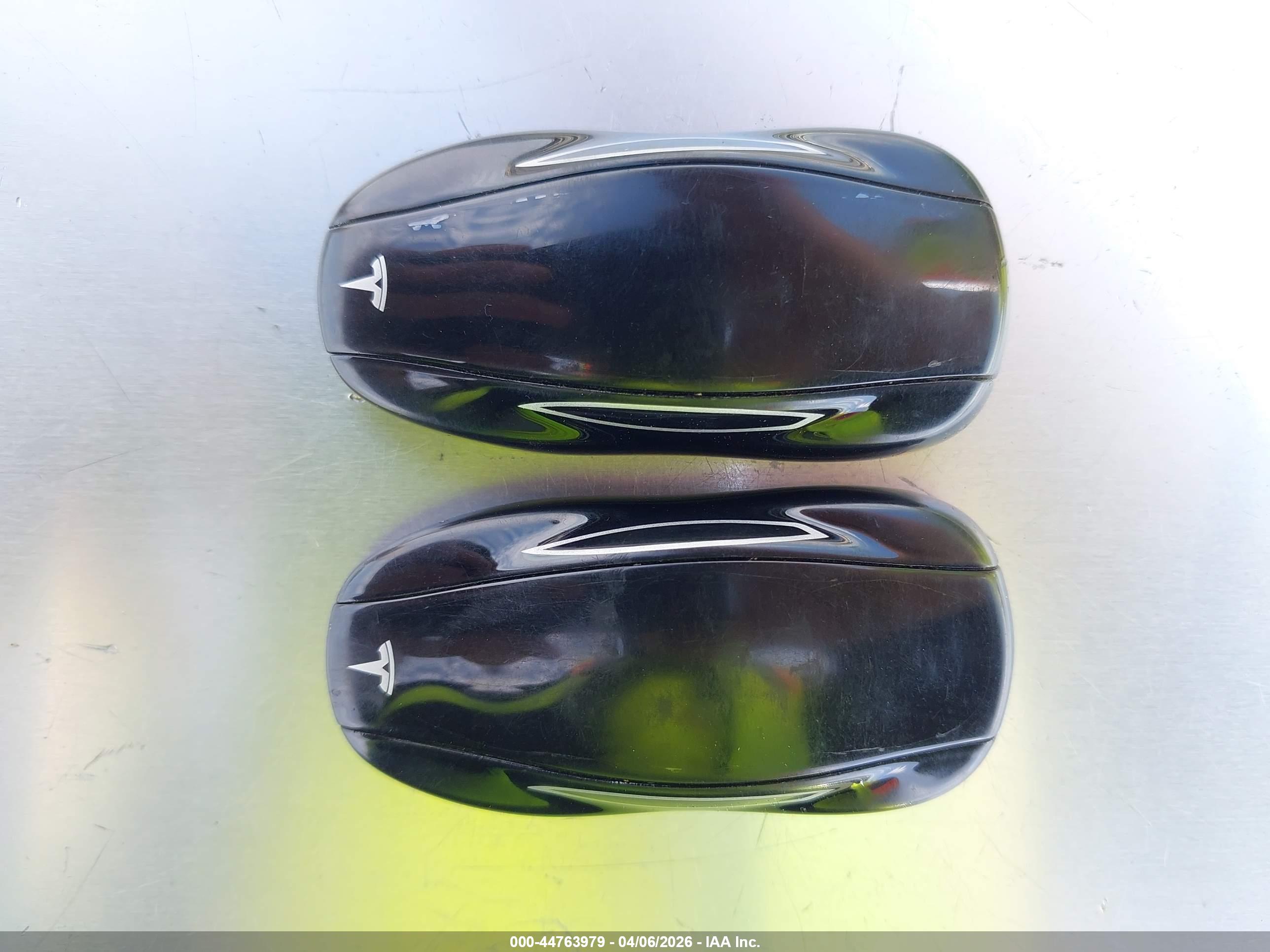 TESLA MODEL image 11