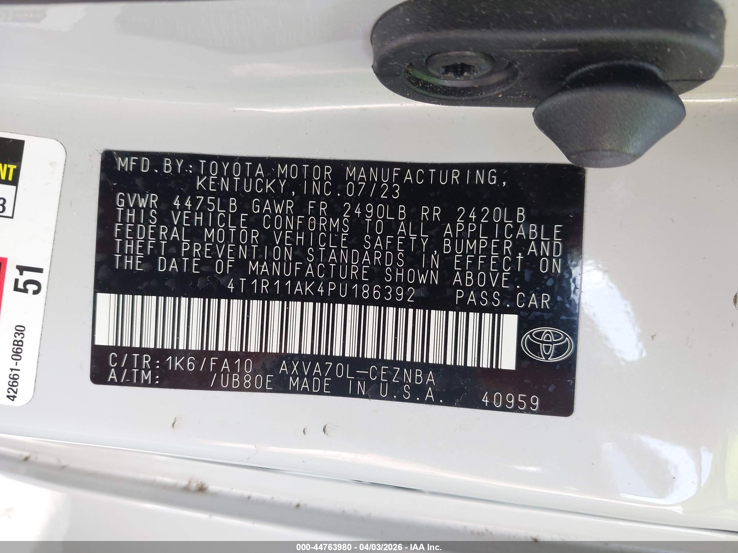 TOYOTA CAMRY image 9