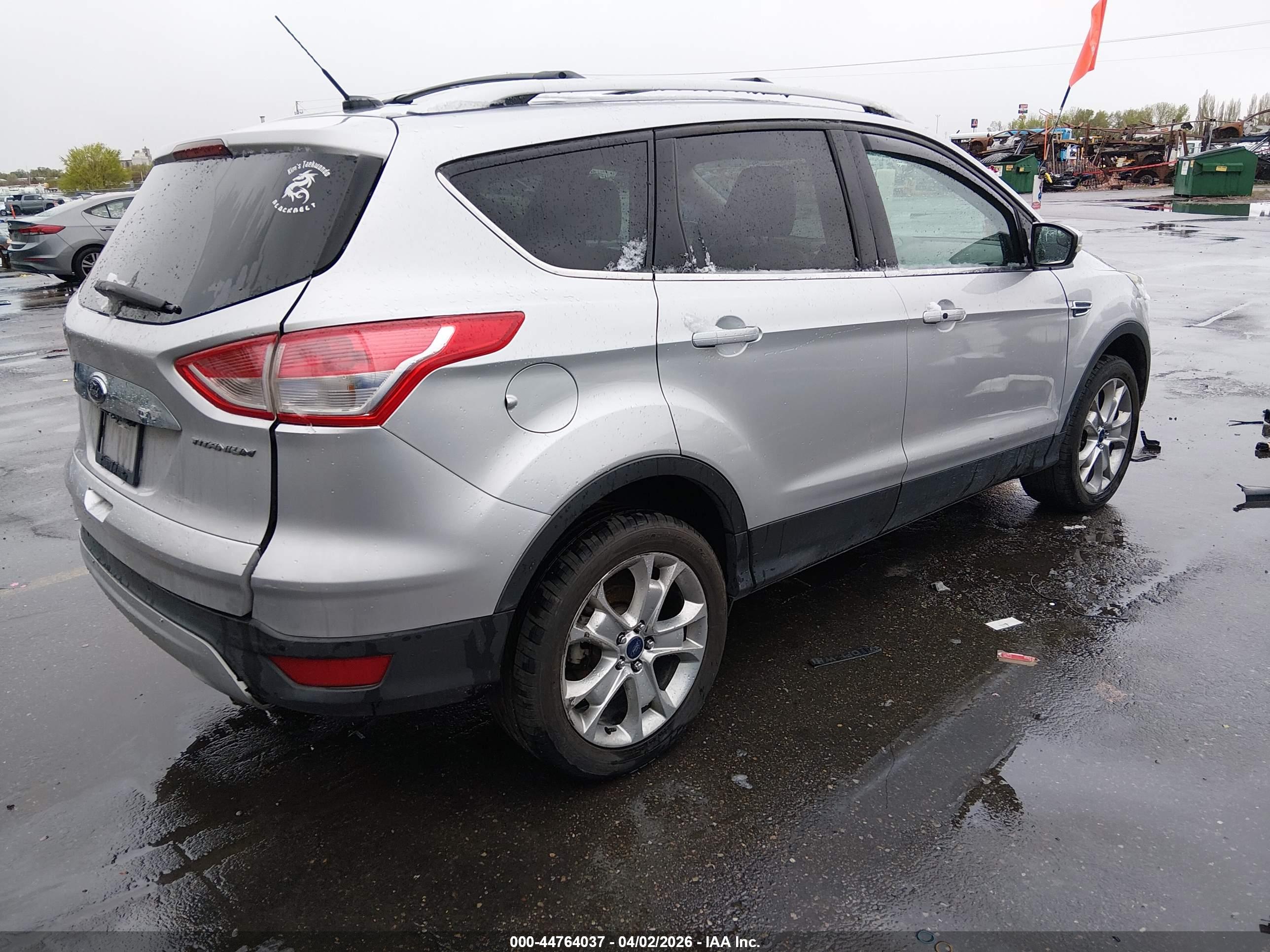 FORD ESCAPE image 4