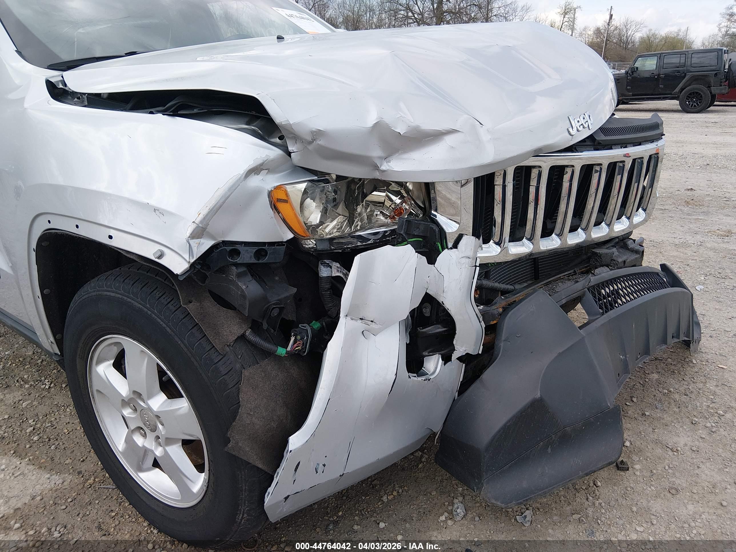JEEP GRAND image 6