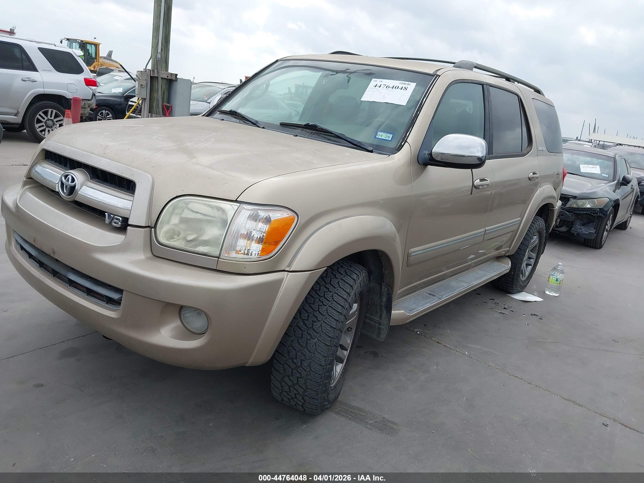 TOYOTA SEQUOIA image 2