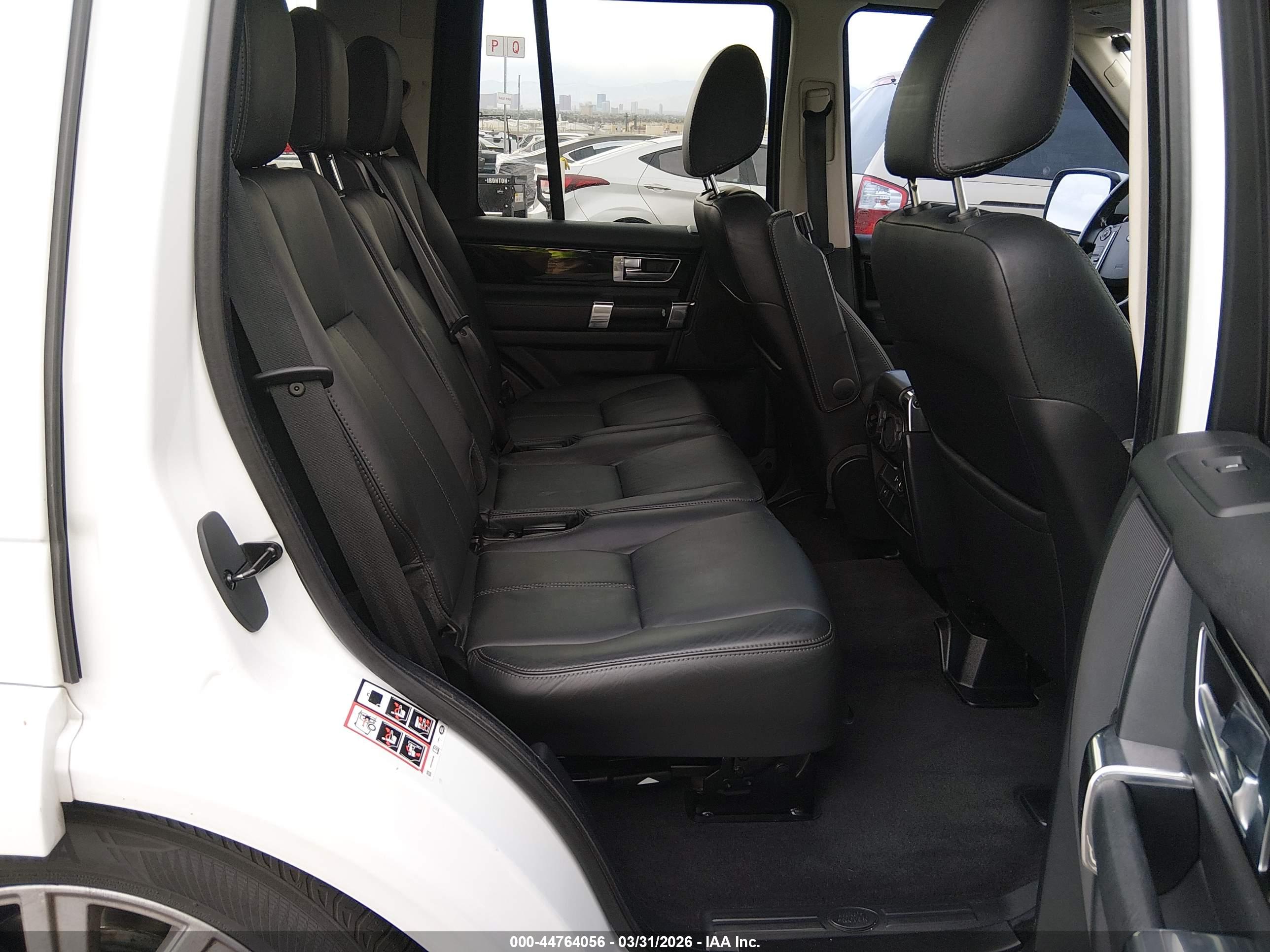 LAND ROVER image 8