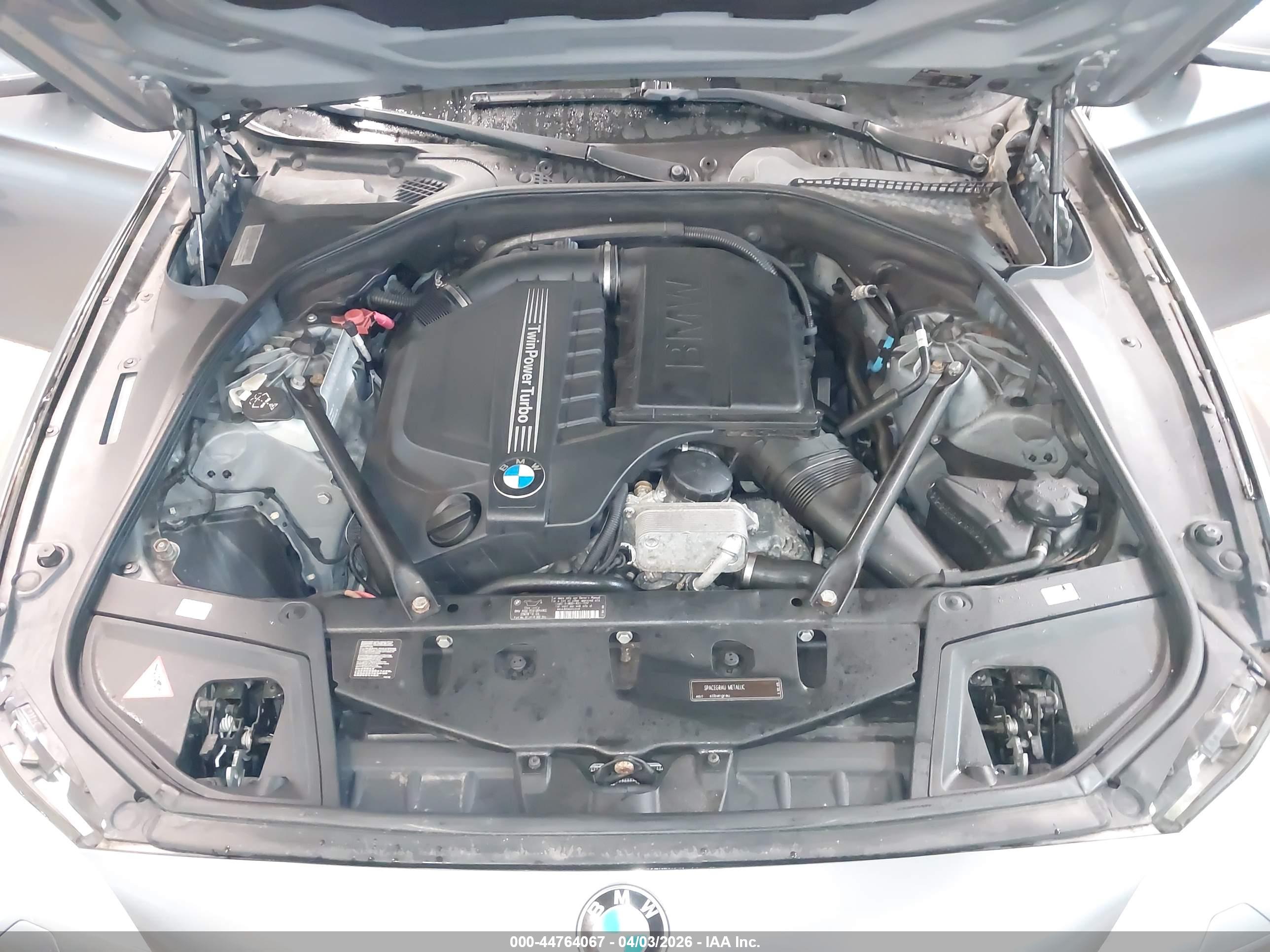 BMW 535I image 10