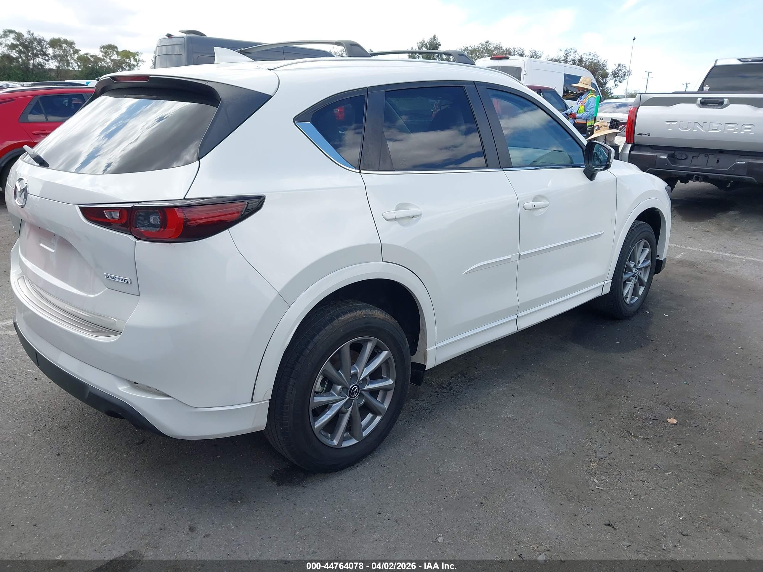 MAZDA CX-5 image 4