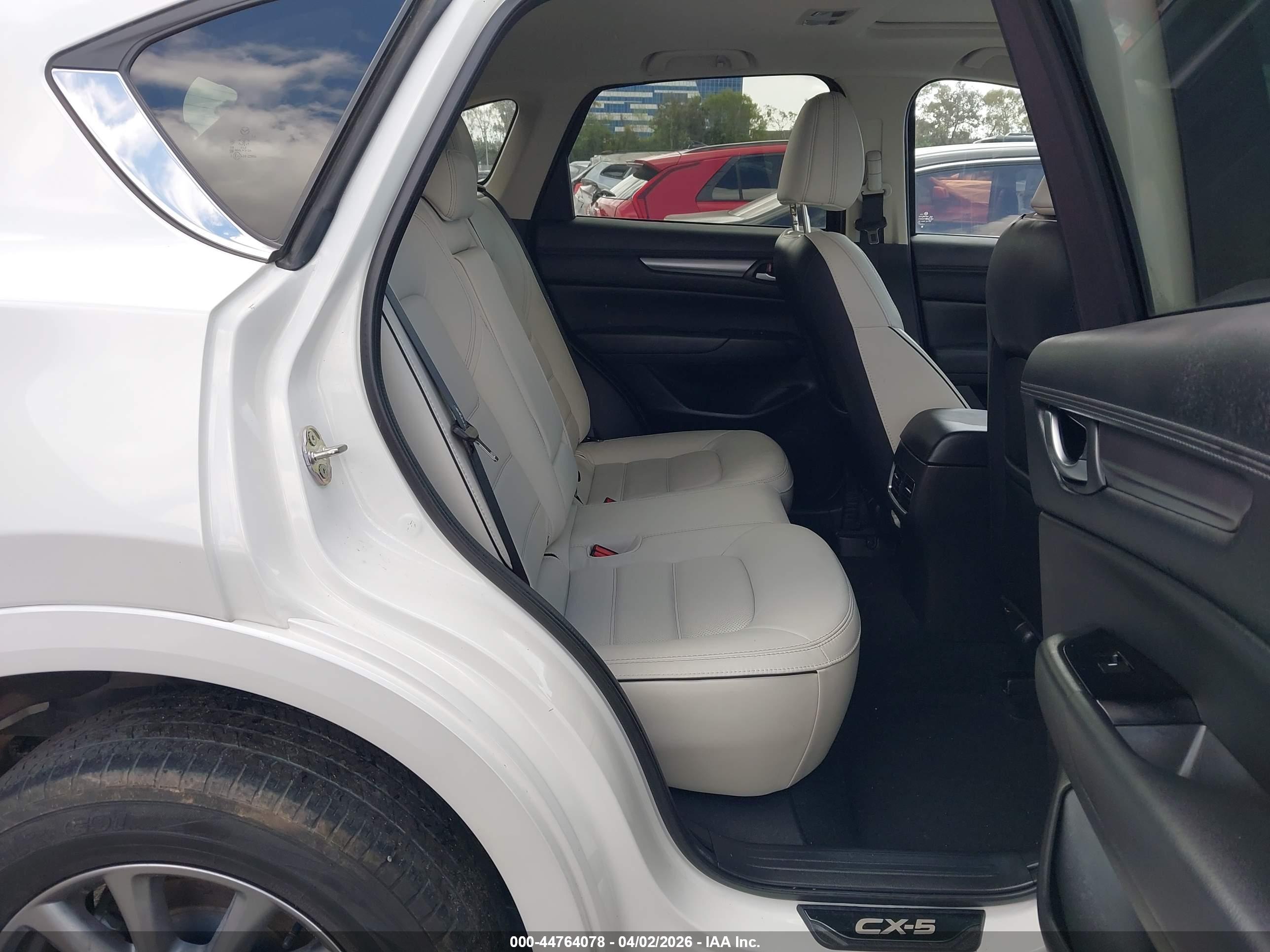MAZDA CX-5 image 8