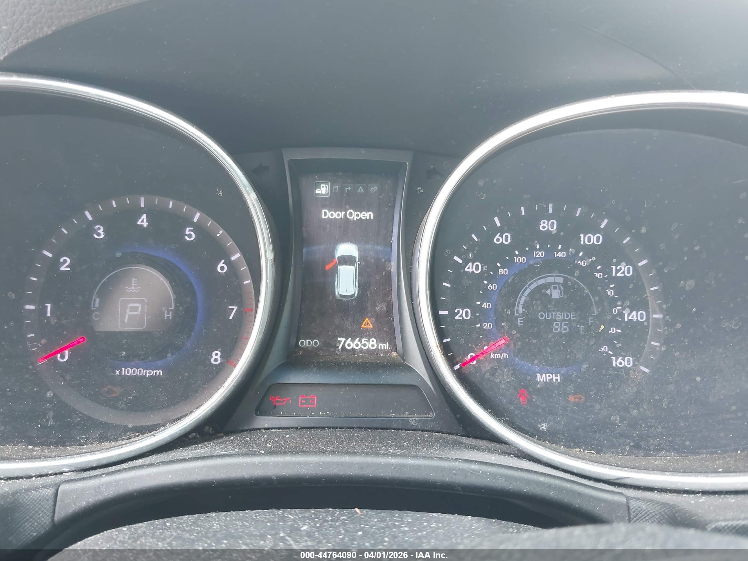 HYUNDAI SANTA image 7