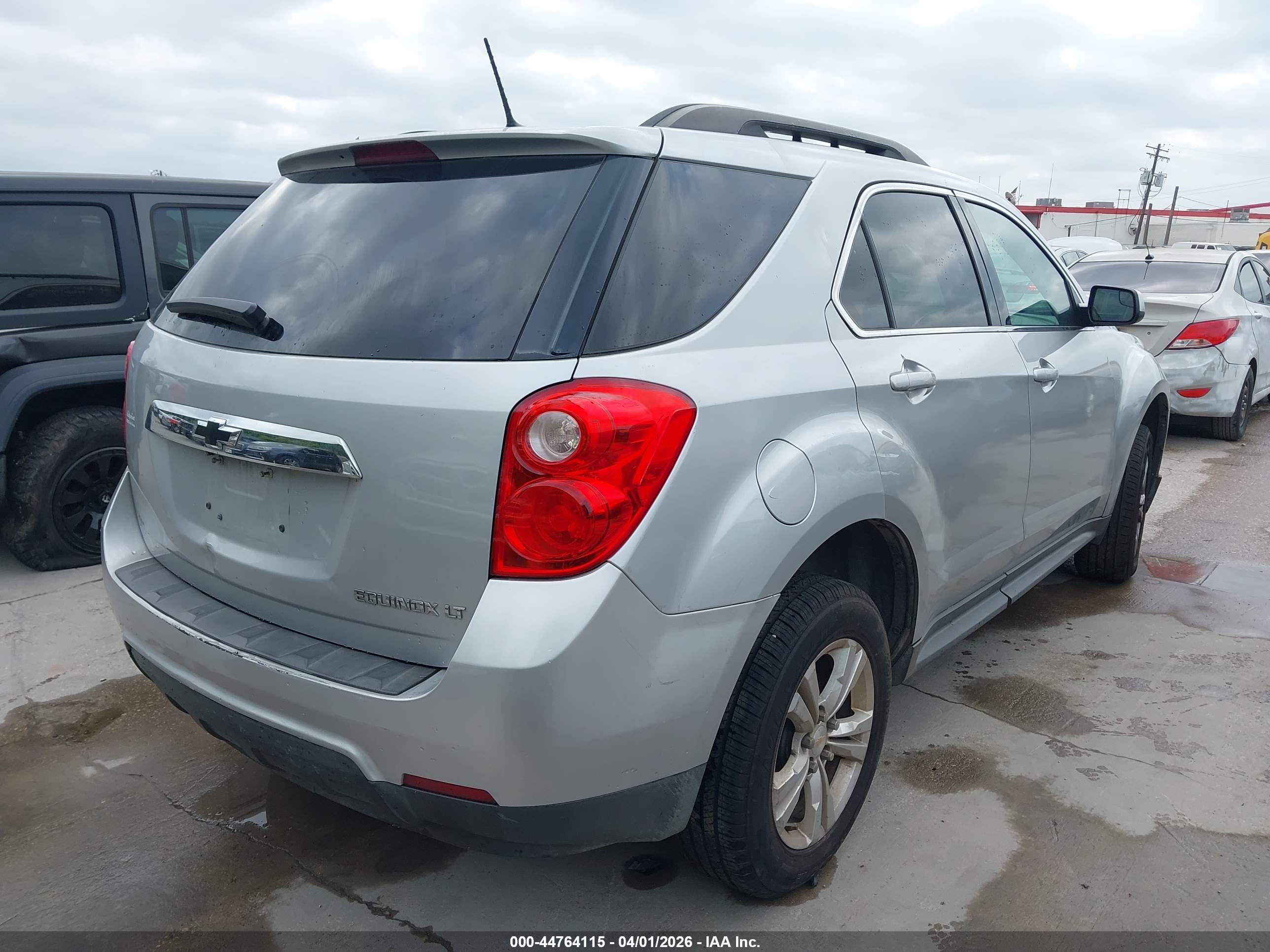 CHEVROLET EQUINOX image 4