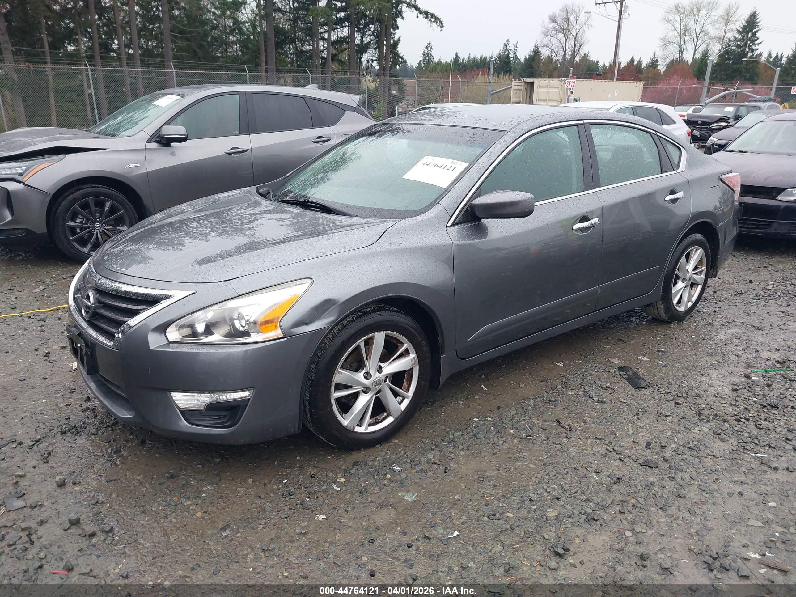 NISSAN ALTIMA image 2